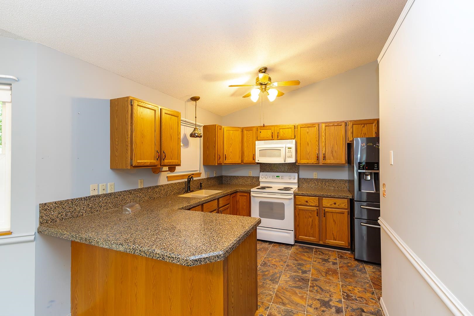 109 Maplewood Property Photo 10