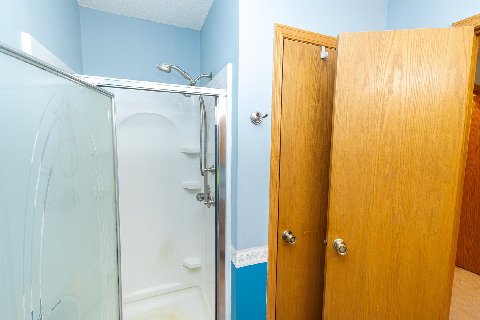 109 Maplewood Property Photo 16