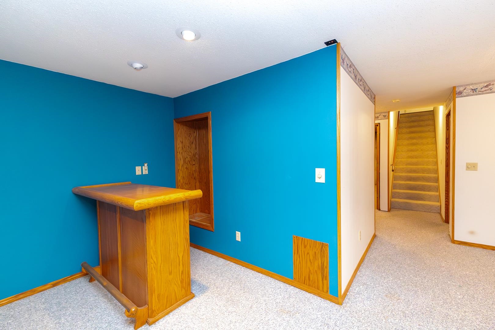 109 Maplewood Property Photo 23