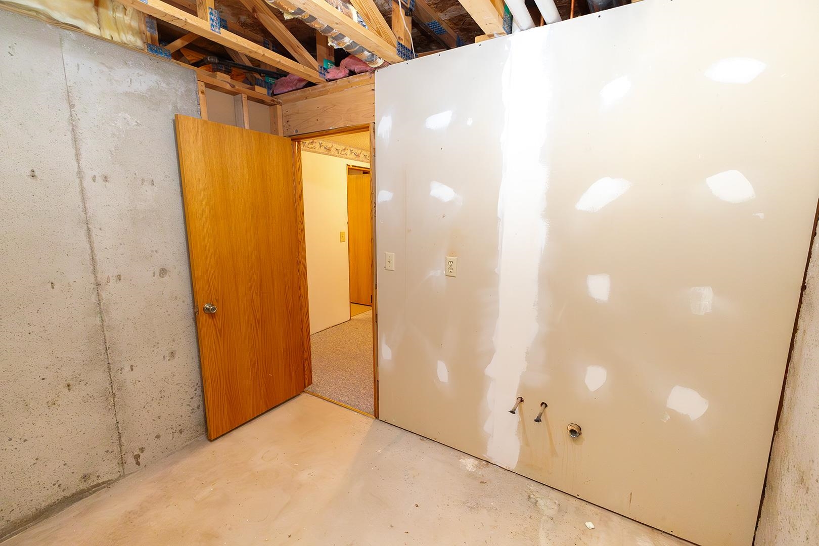 109 Maplewood Property Photo 24
