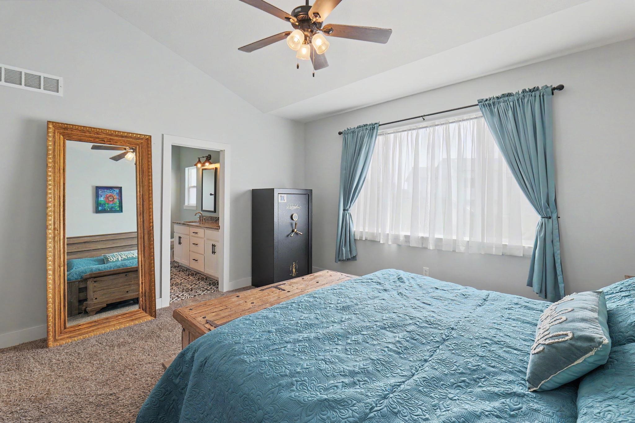 2911 E Reiss Property Photo 18