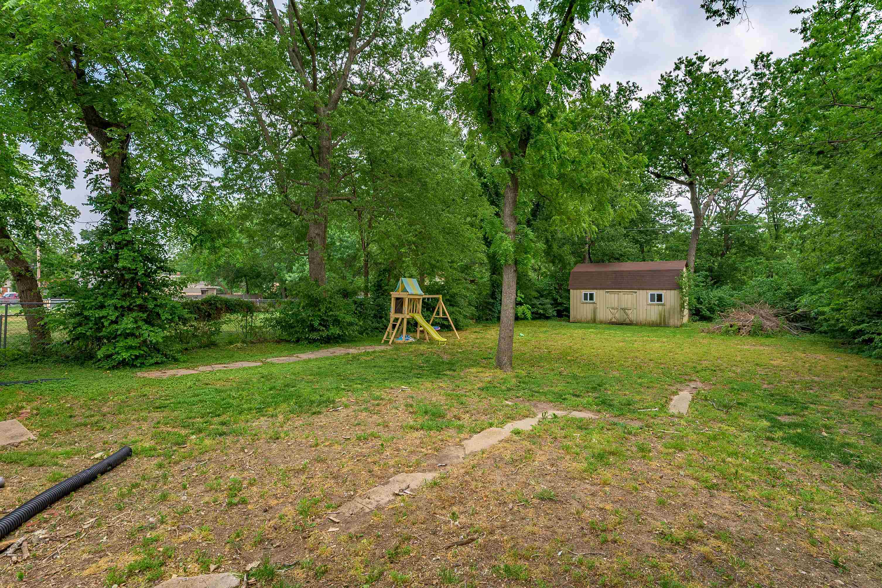 3219 E Skinner Property Photo 24