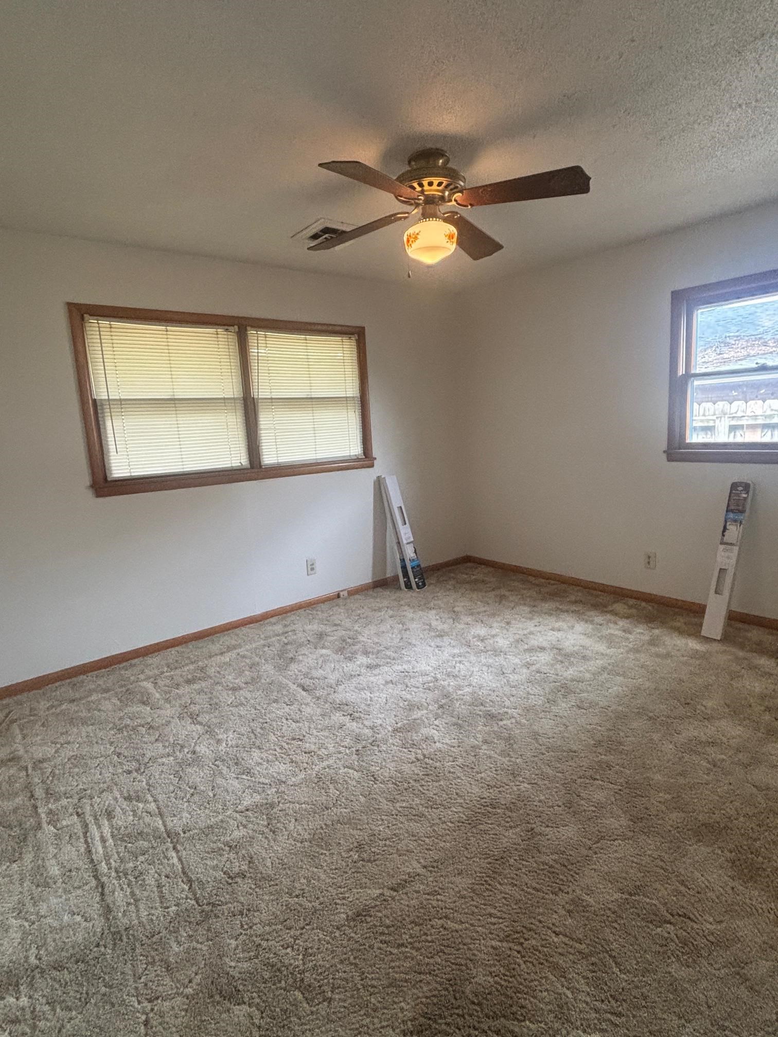 1406 W 29th S Property Photo 5