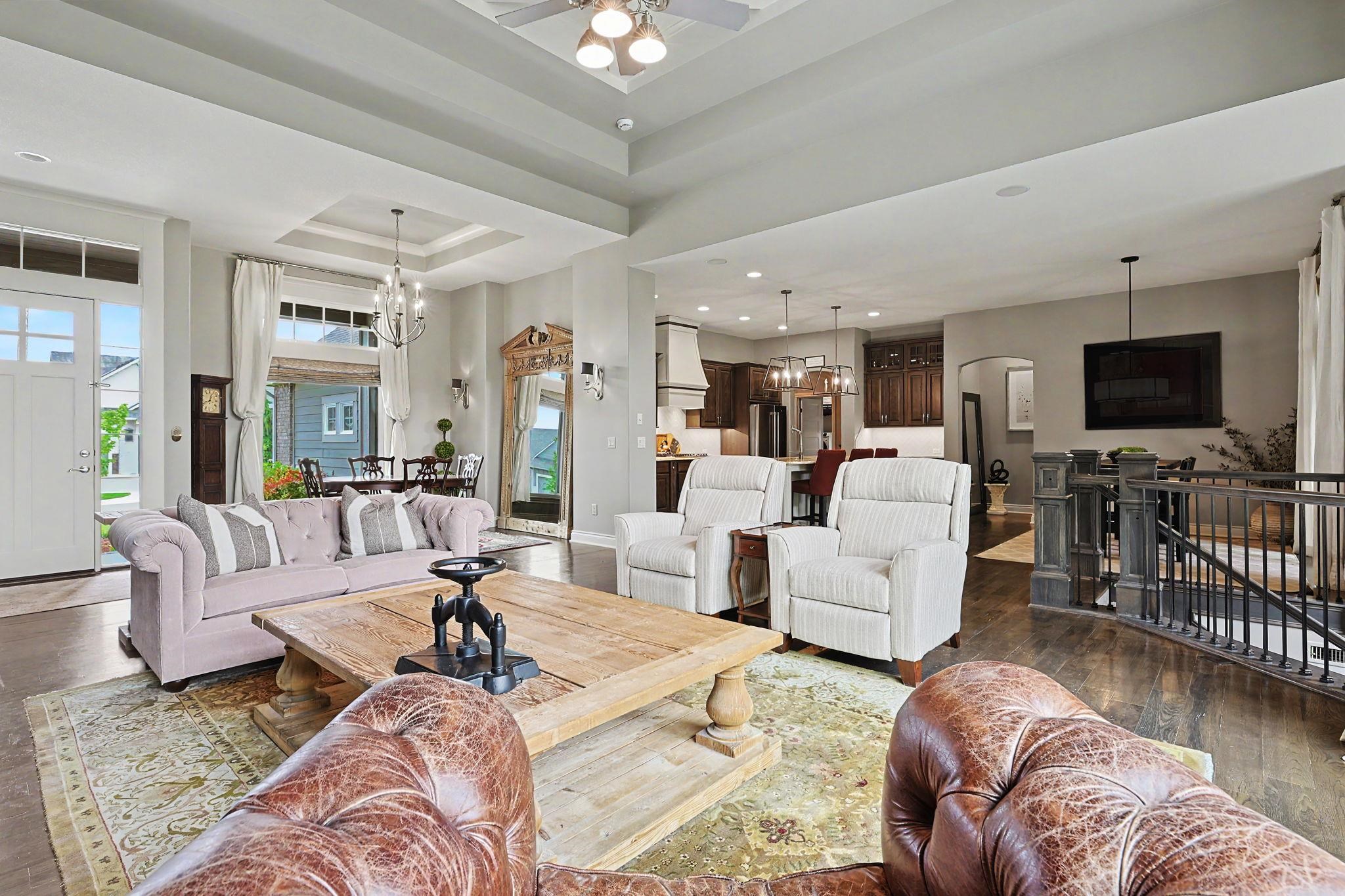 1706 N Terhune Property Photo 8