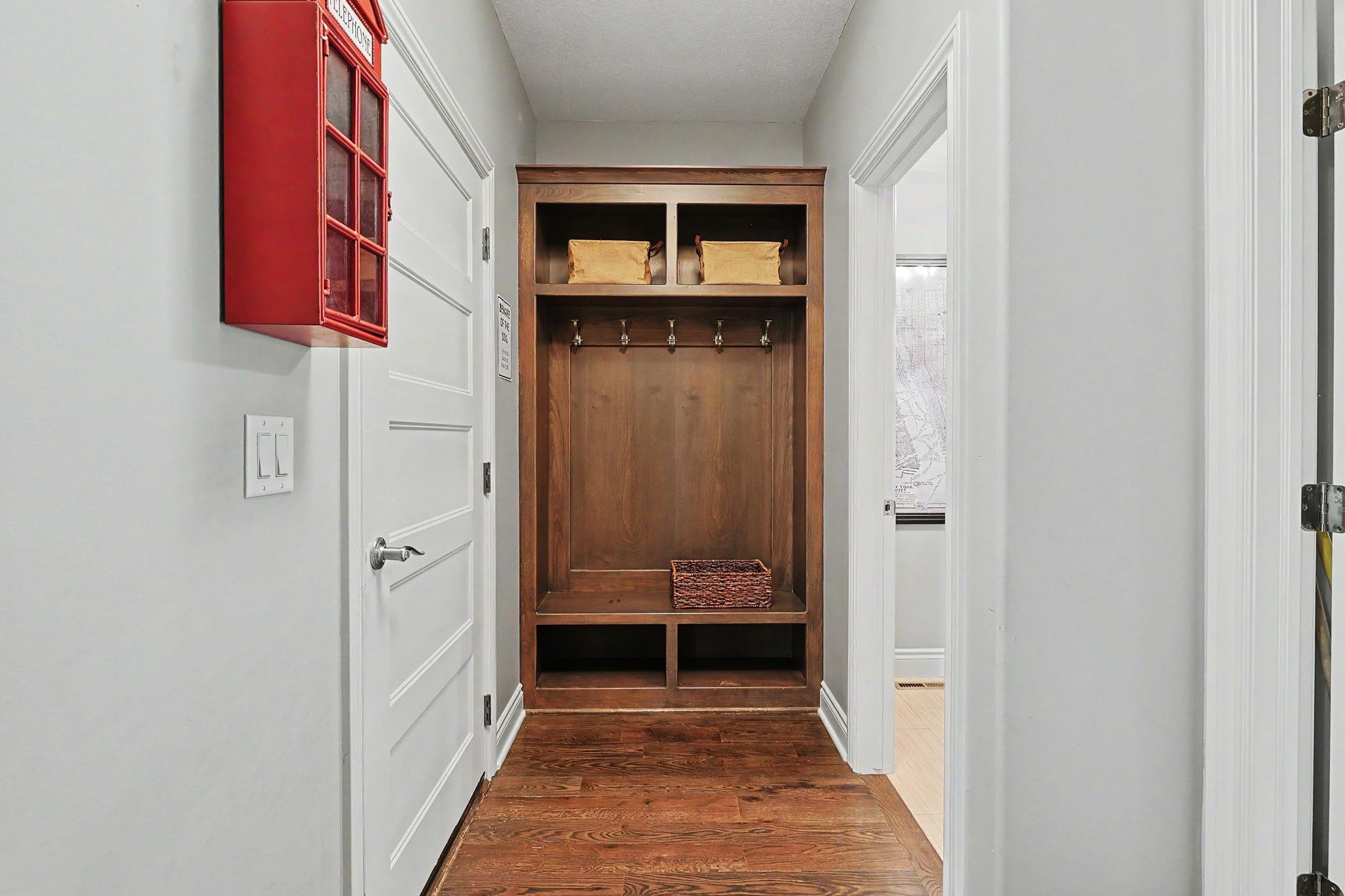 1706 N Terhune Property Photo 14