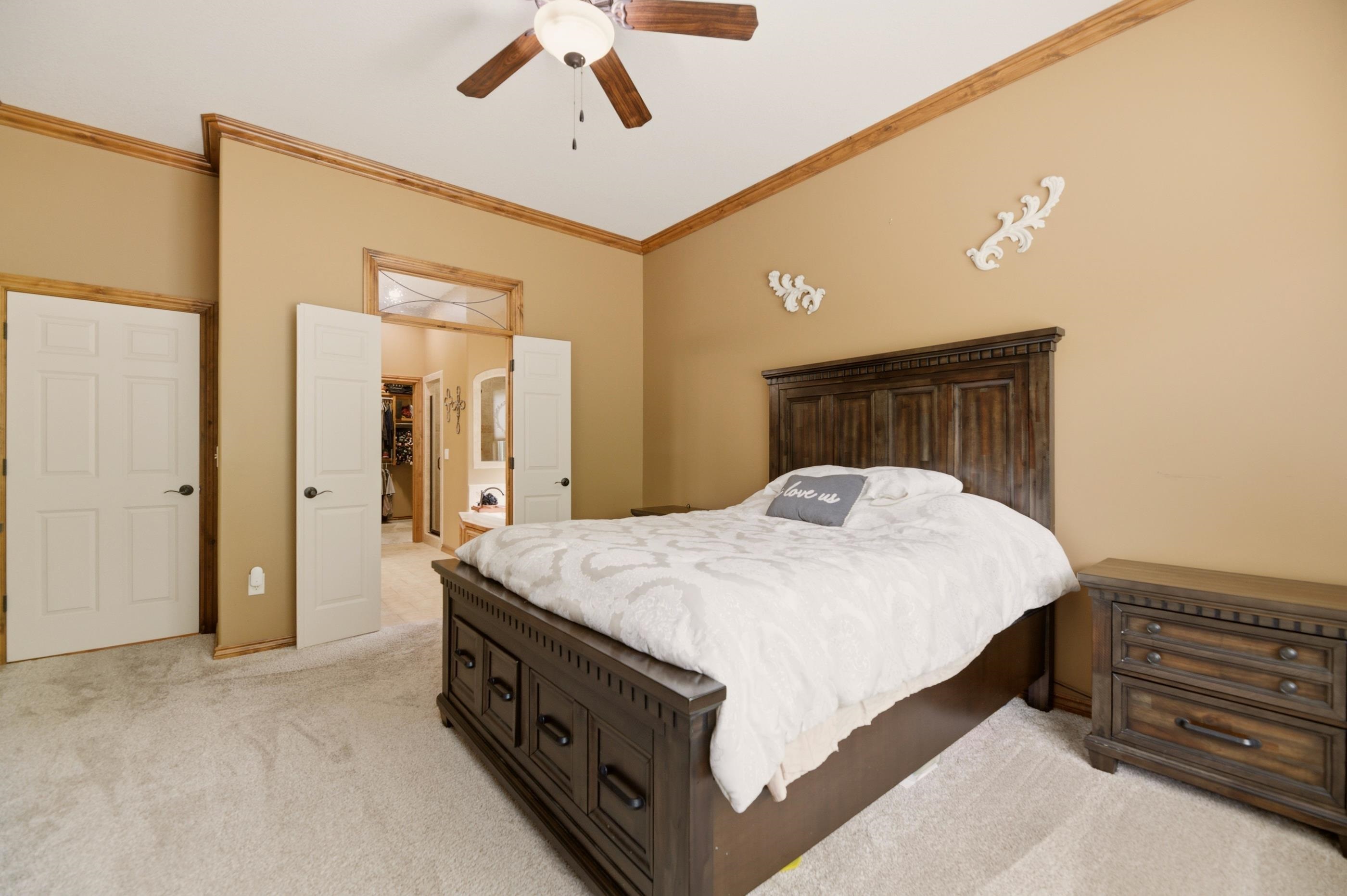1748 S Cascade Property Photo 12