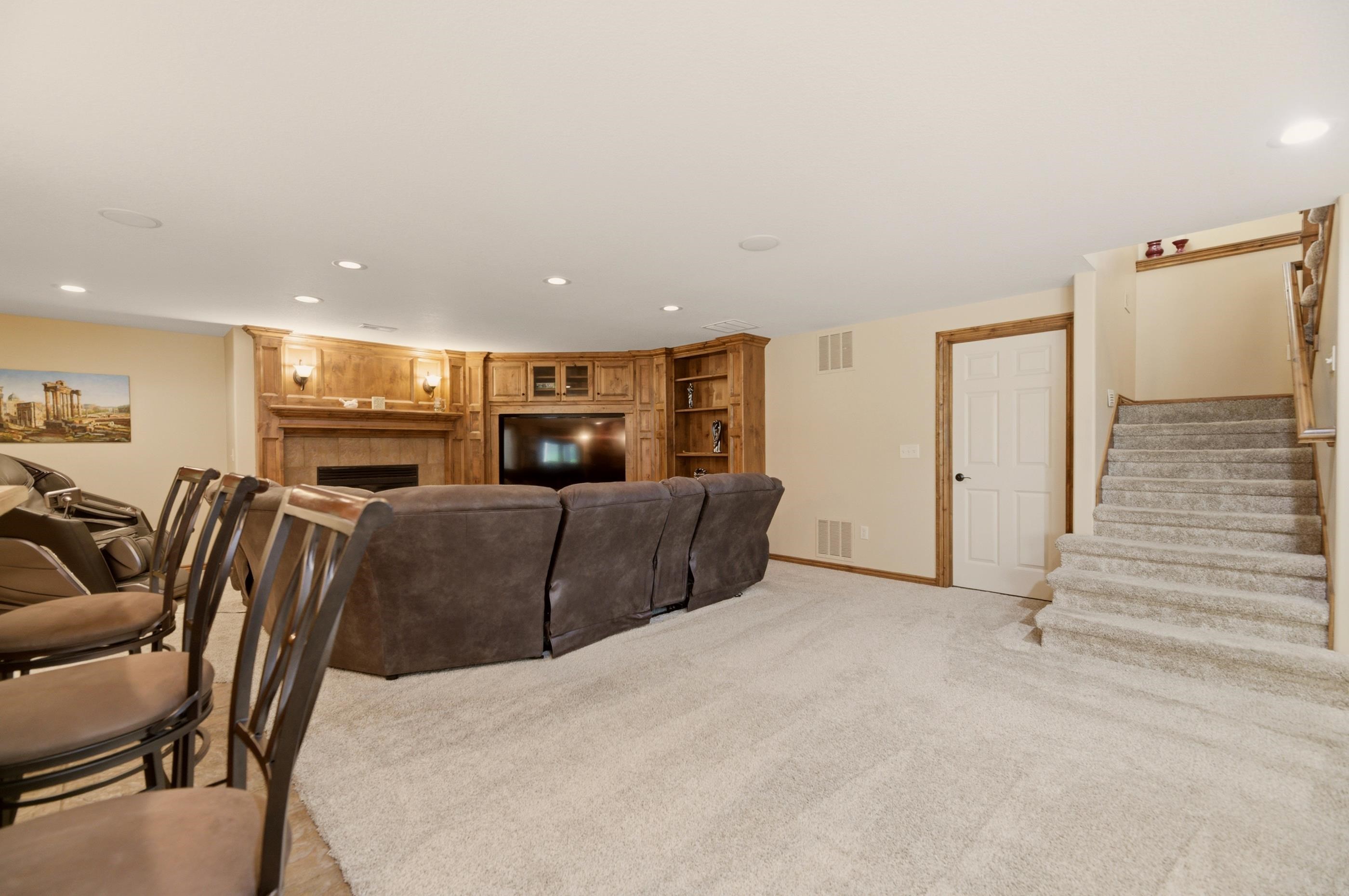 1748 S Cascade Property Photo 29