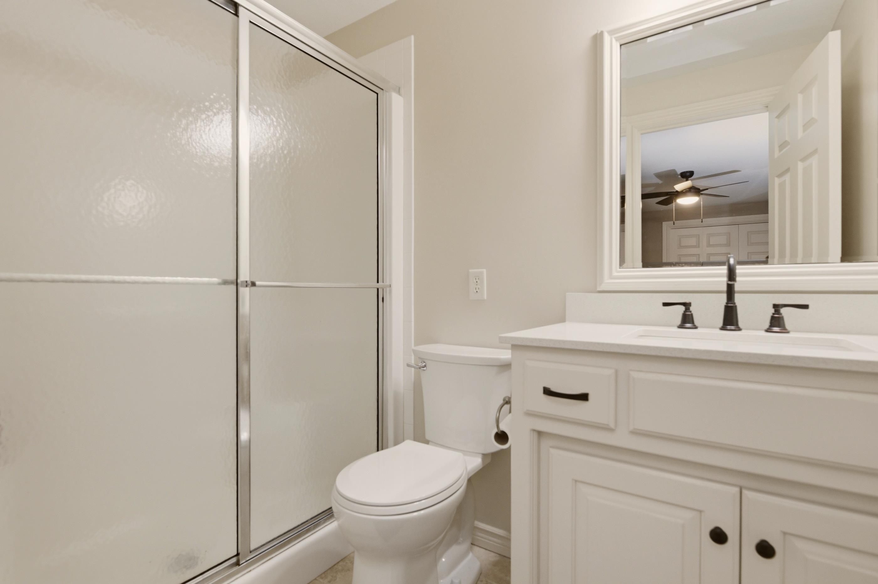 1748 S Cascade Property Photo 34