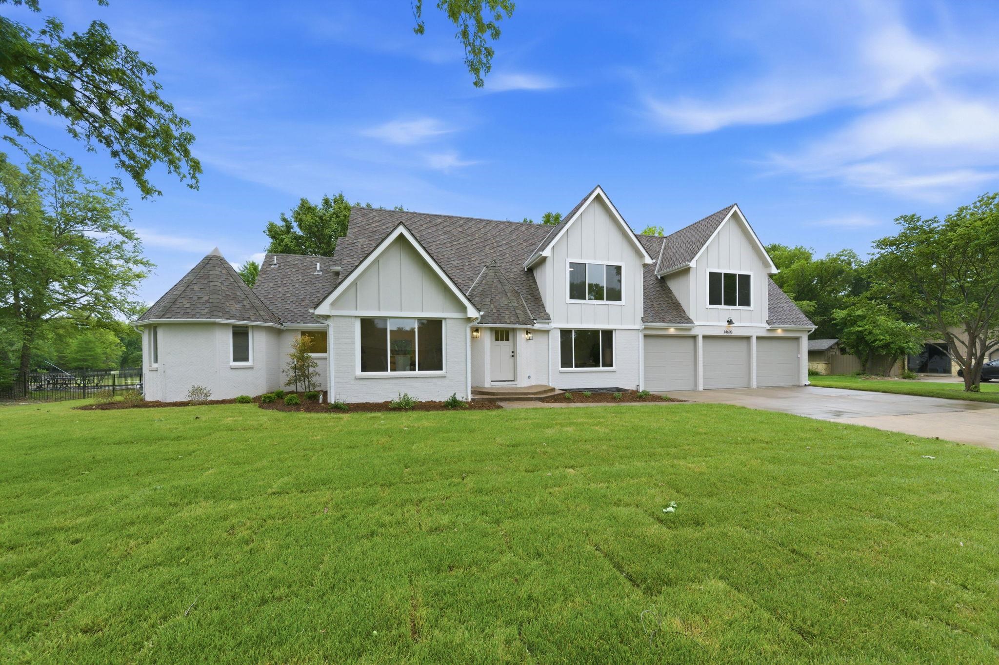 14603 E Willowbend Ct Property Photo 1