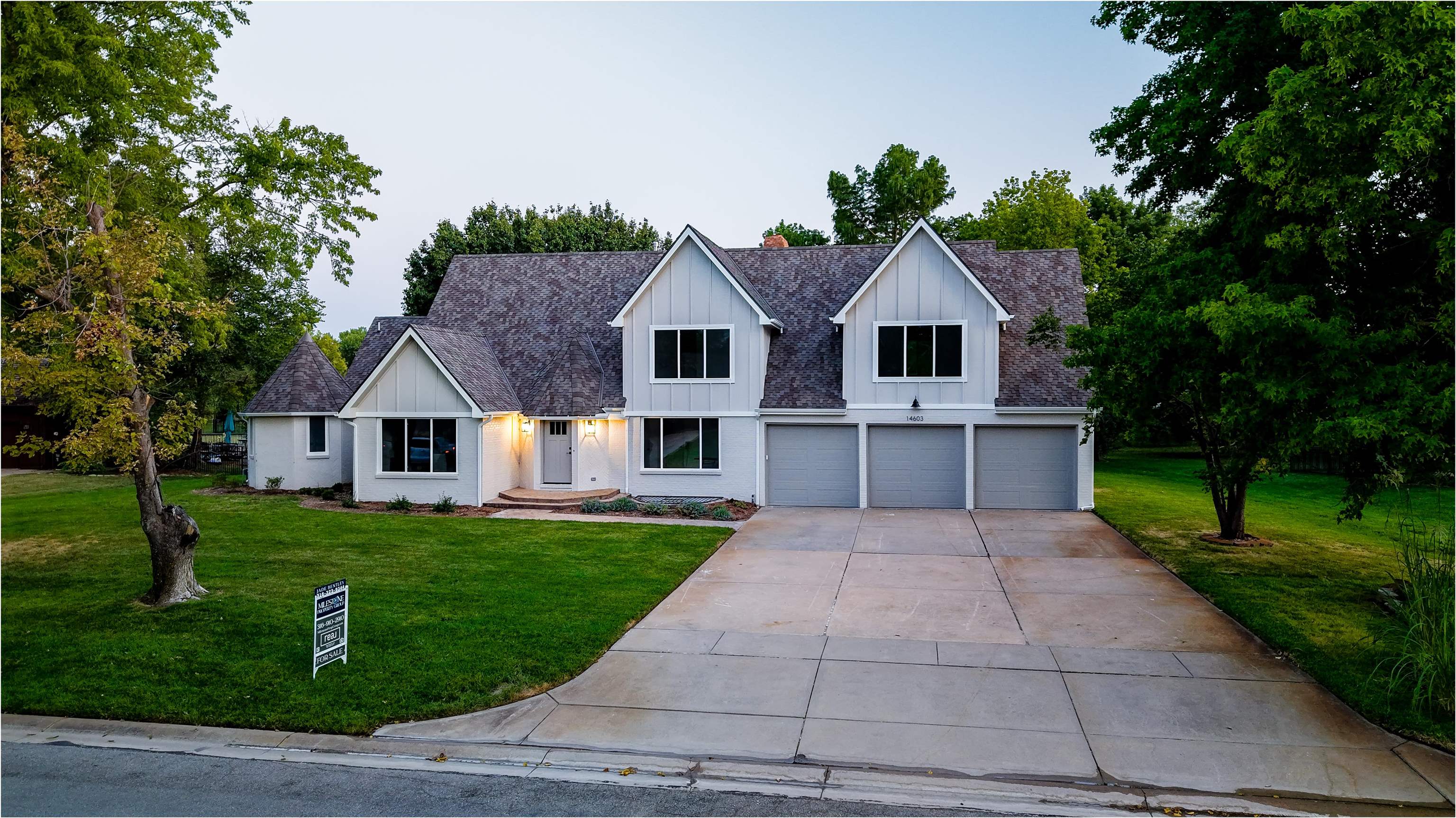 14603 E Willowbend Ct Property Photo 2