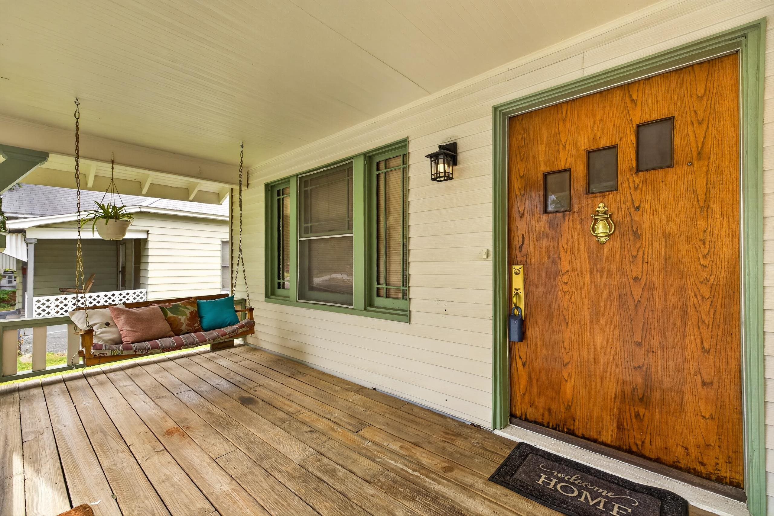 135 S Volutsia Avenue Property Photo 4