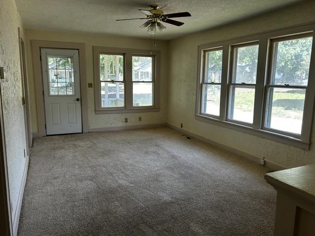 1221 N 4th Property Photo 5