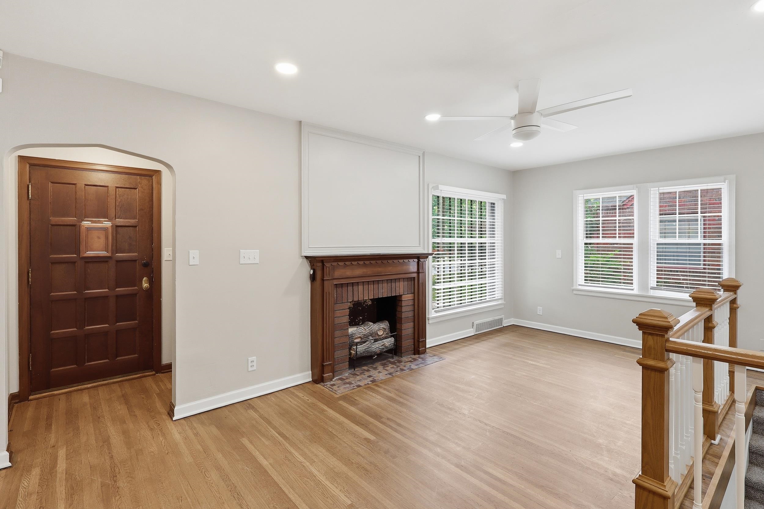 230 S Minneapolis Avenue Property Photo 14