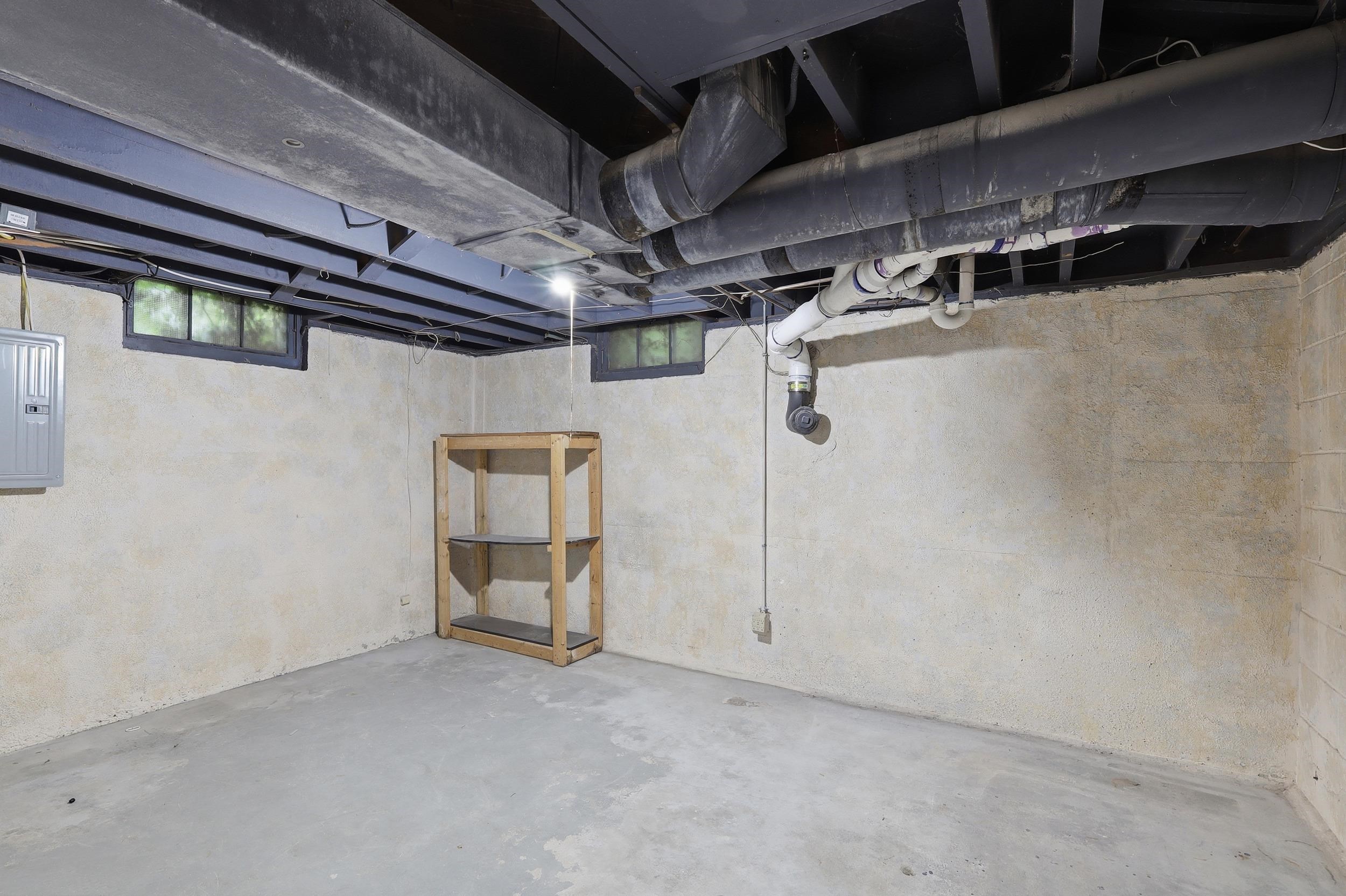 230 S Minneapolis Avenue Property Photo 28