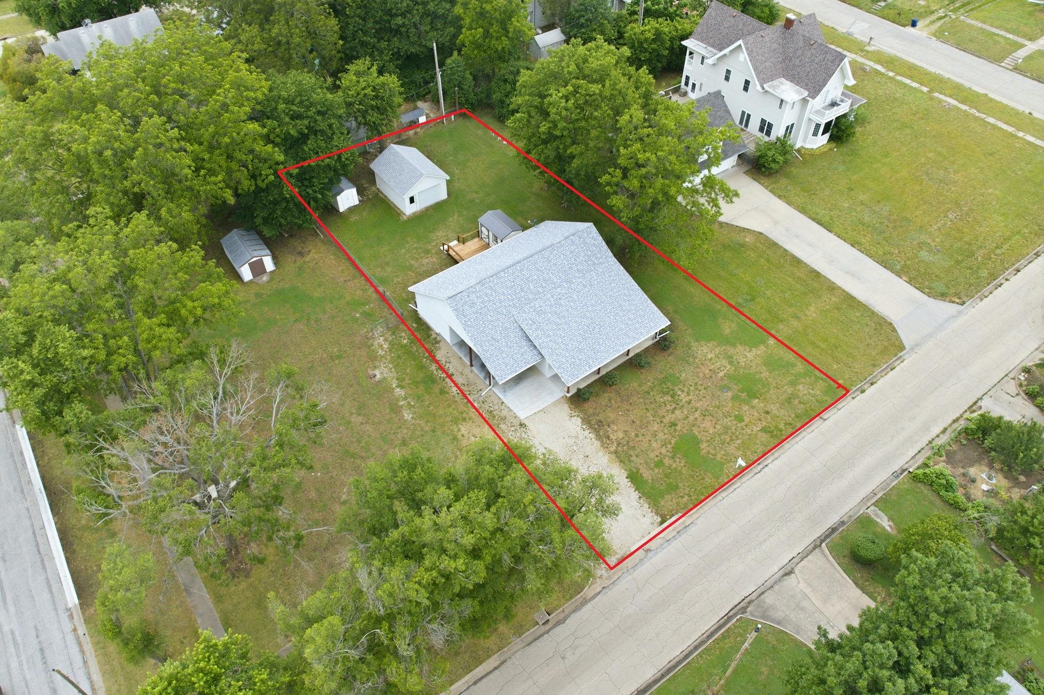 205 N St. Nicholas St Property Photo 2