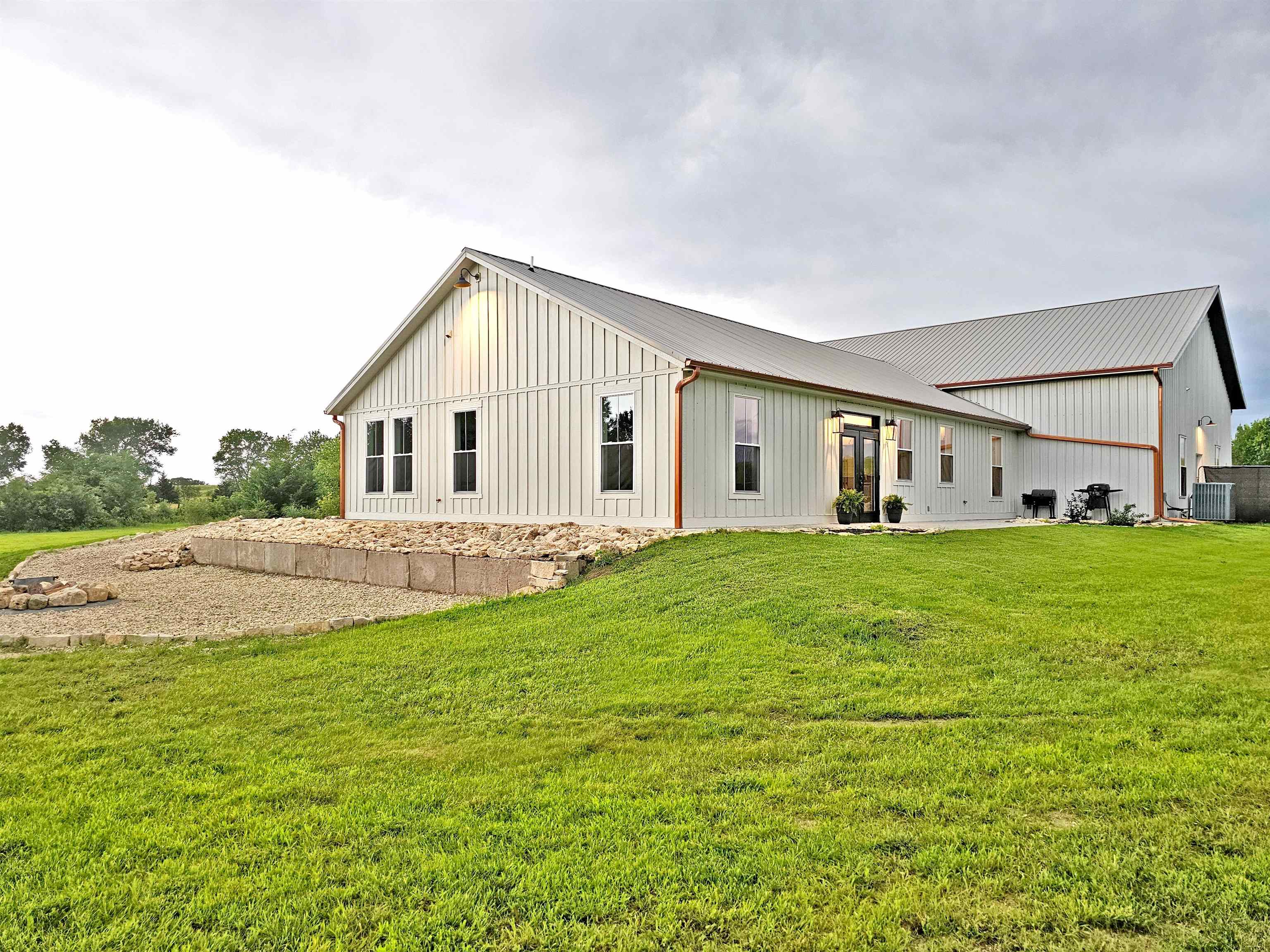 2486 180th Property Photo 8