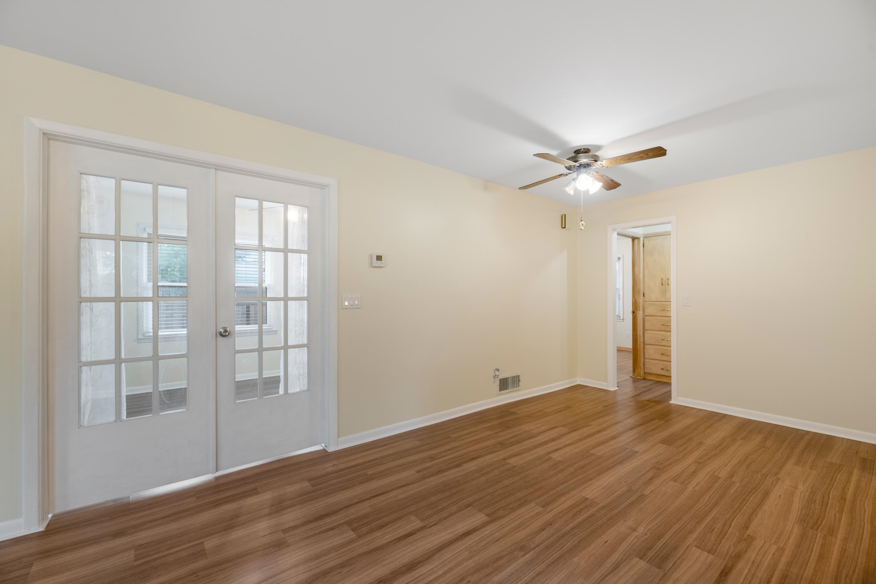 837 S Estelle St. Property Photo 6