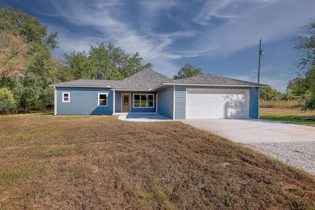 2118 W Radio Ln Property Photo 5
