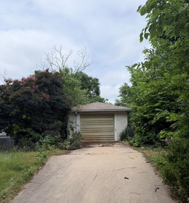 105 N Park Property Photo 11