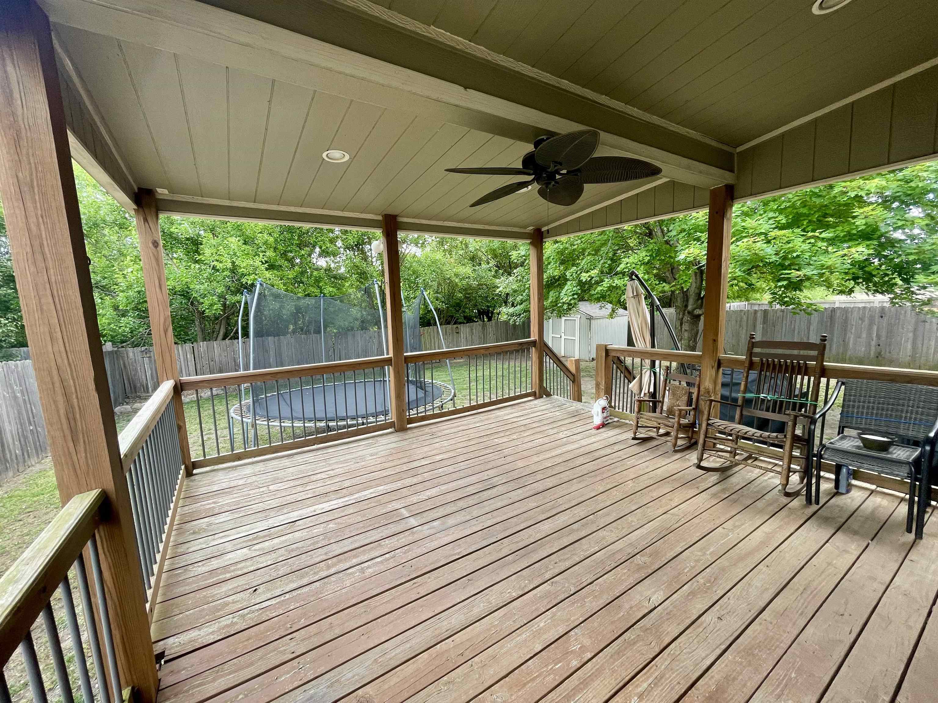 2922 S West Parkway Property Photo 29