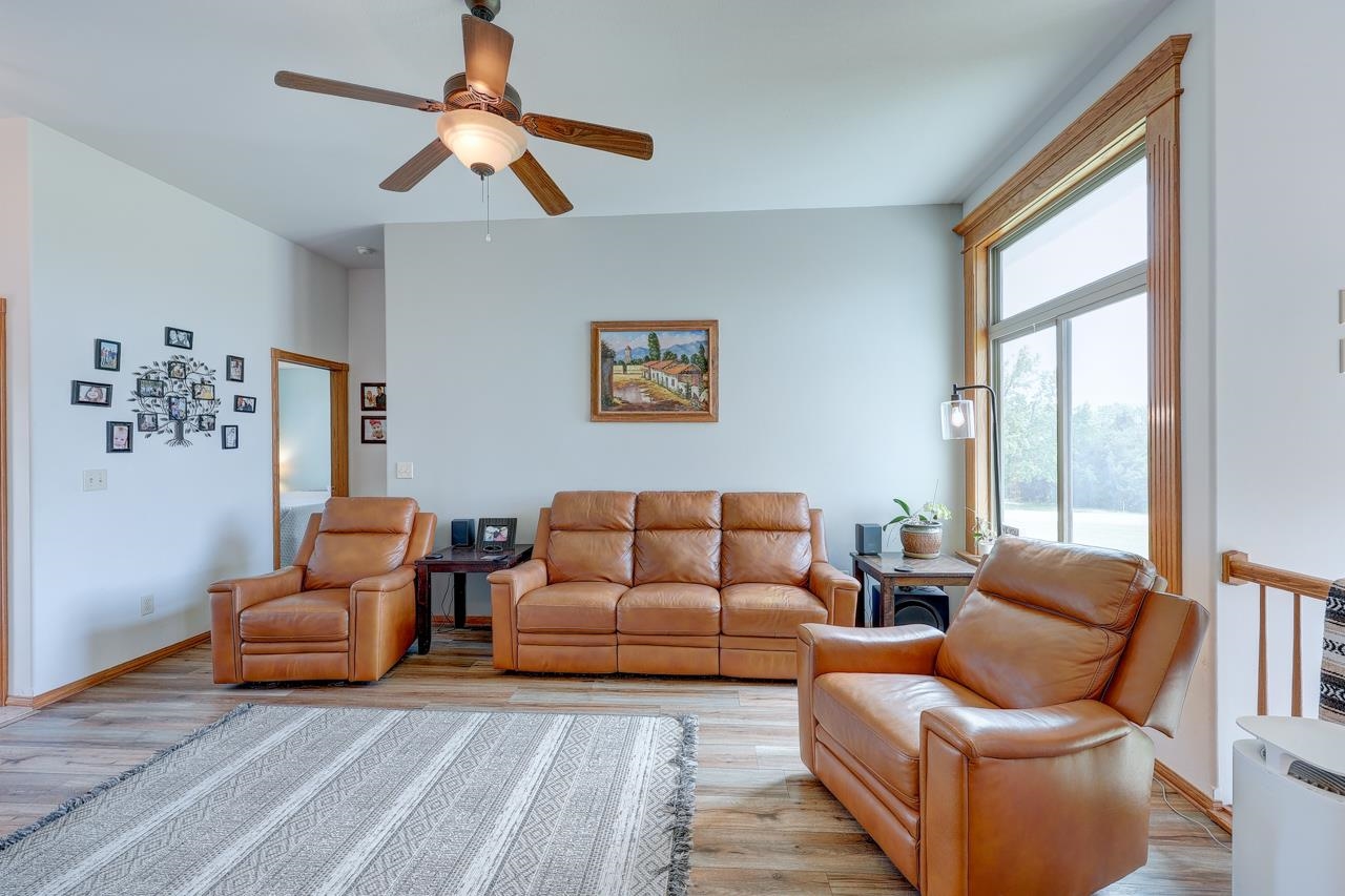 10307 Quail Ln Property Photo 13