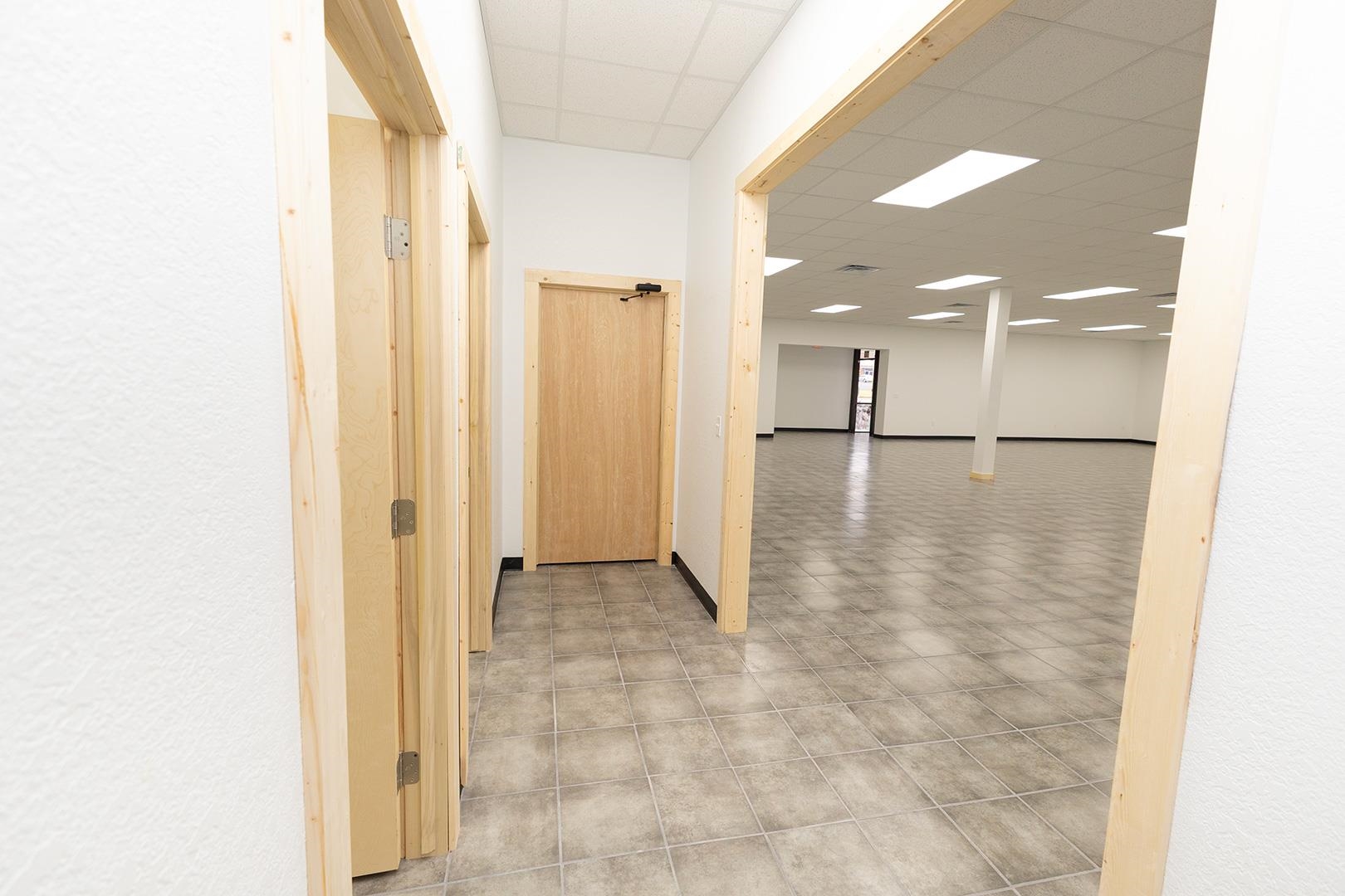 2234 S Oliver Property Photo 18