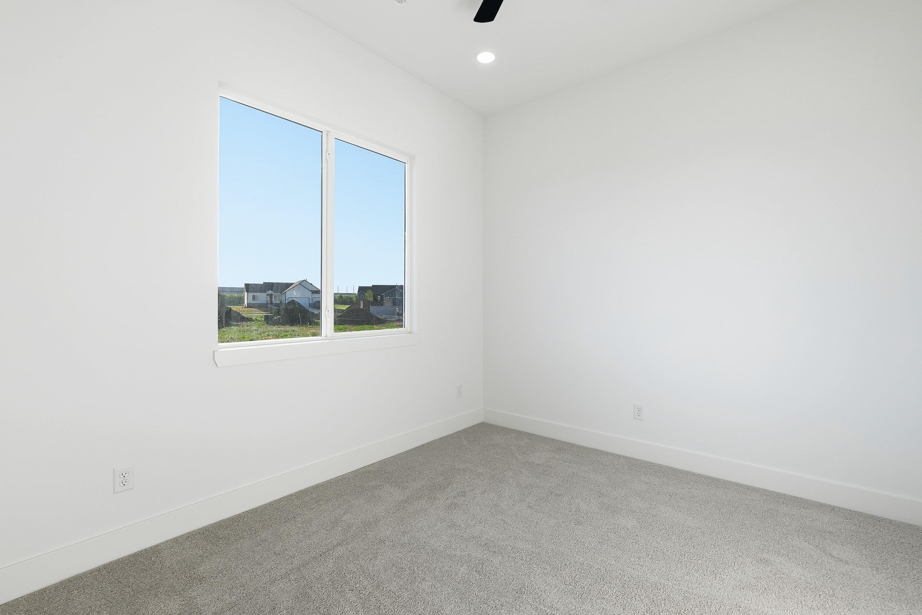 5503 N Toben Ct Property Photo 25