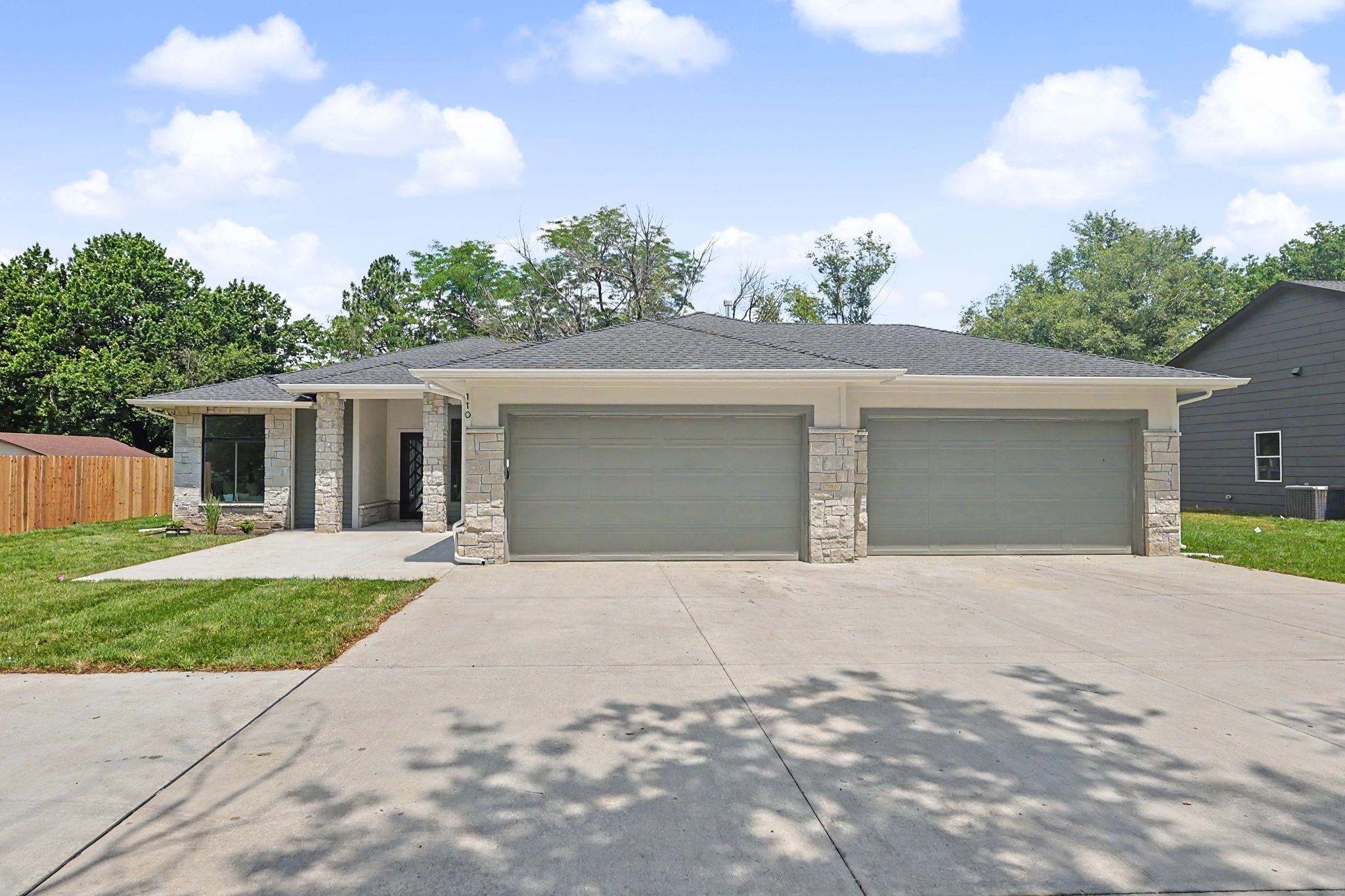 110 S Byron Property Photo 1