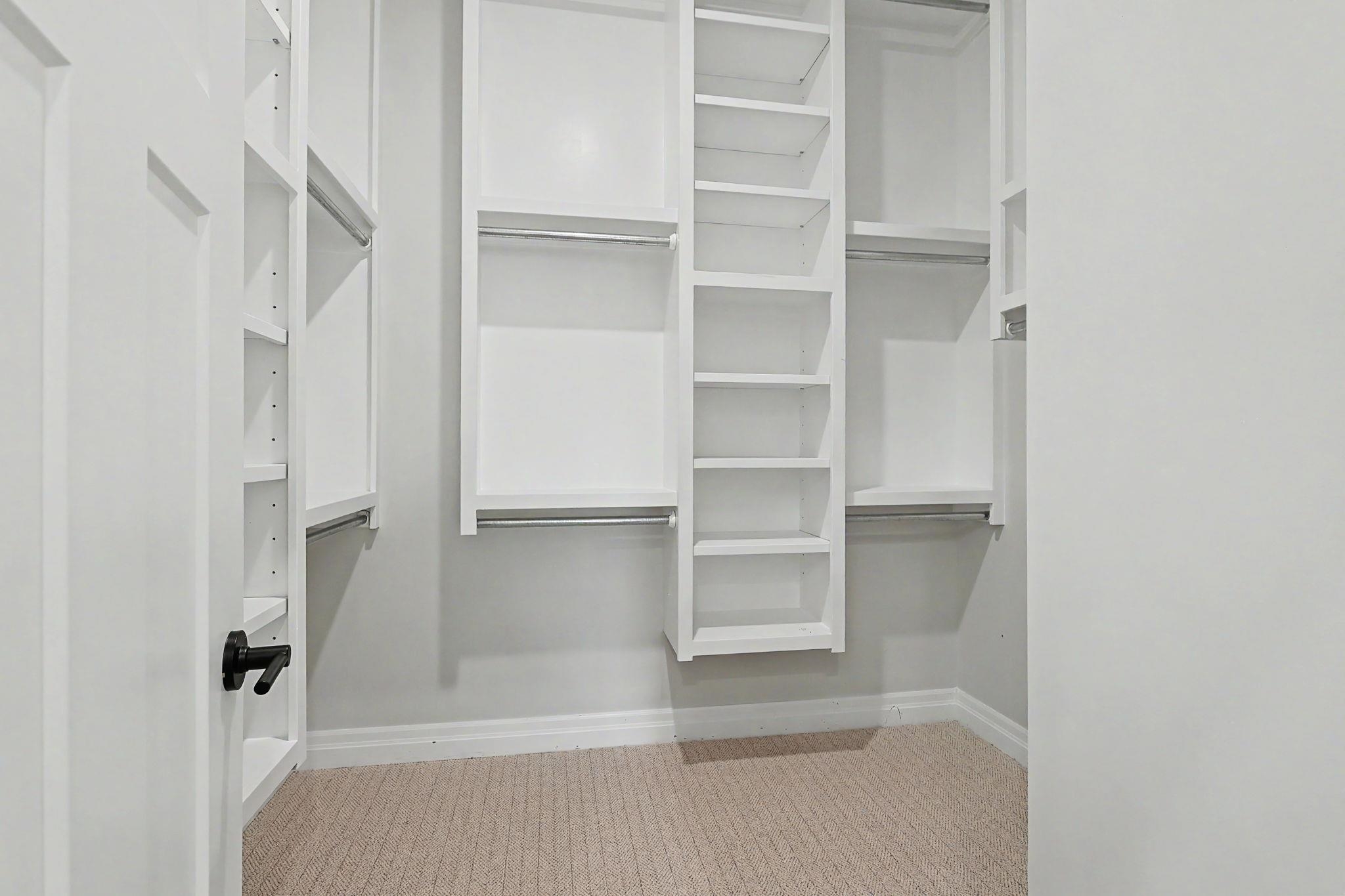 110 S Byron Property Photo 25