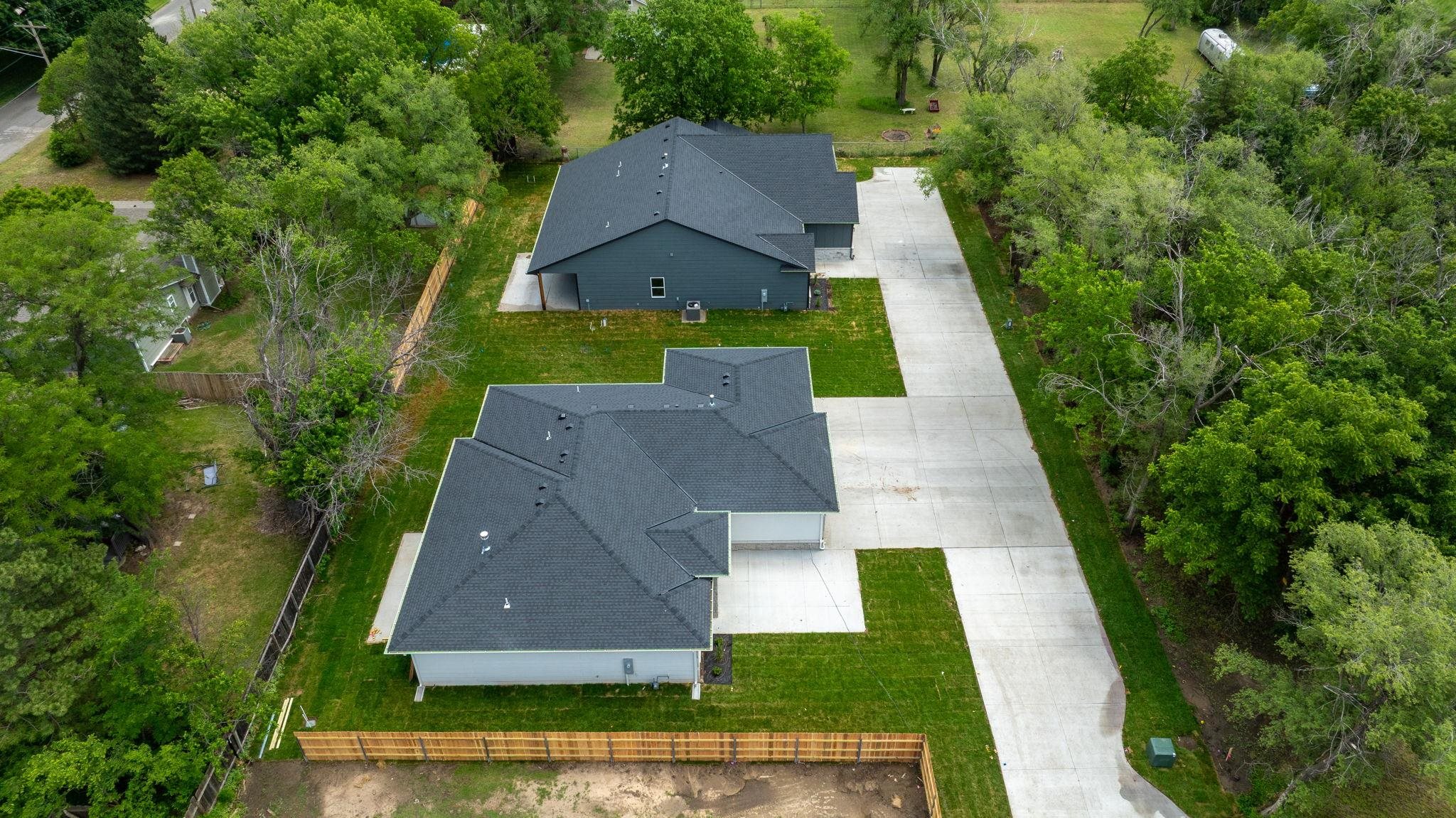 110 S Byron Property Photo 35