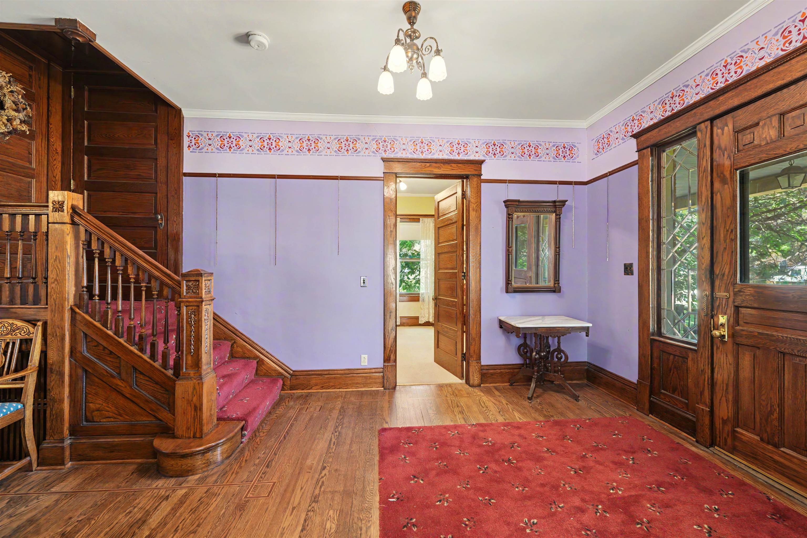 116 E Mill St. Property Photo 6