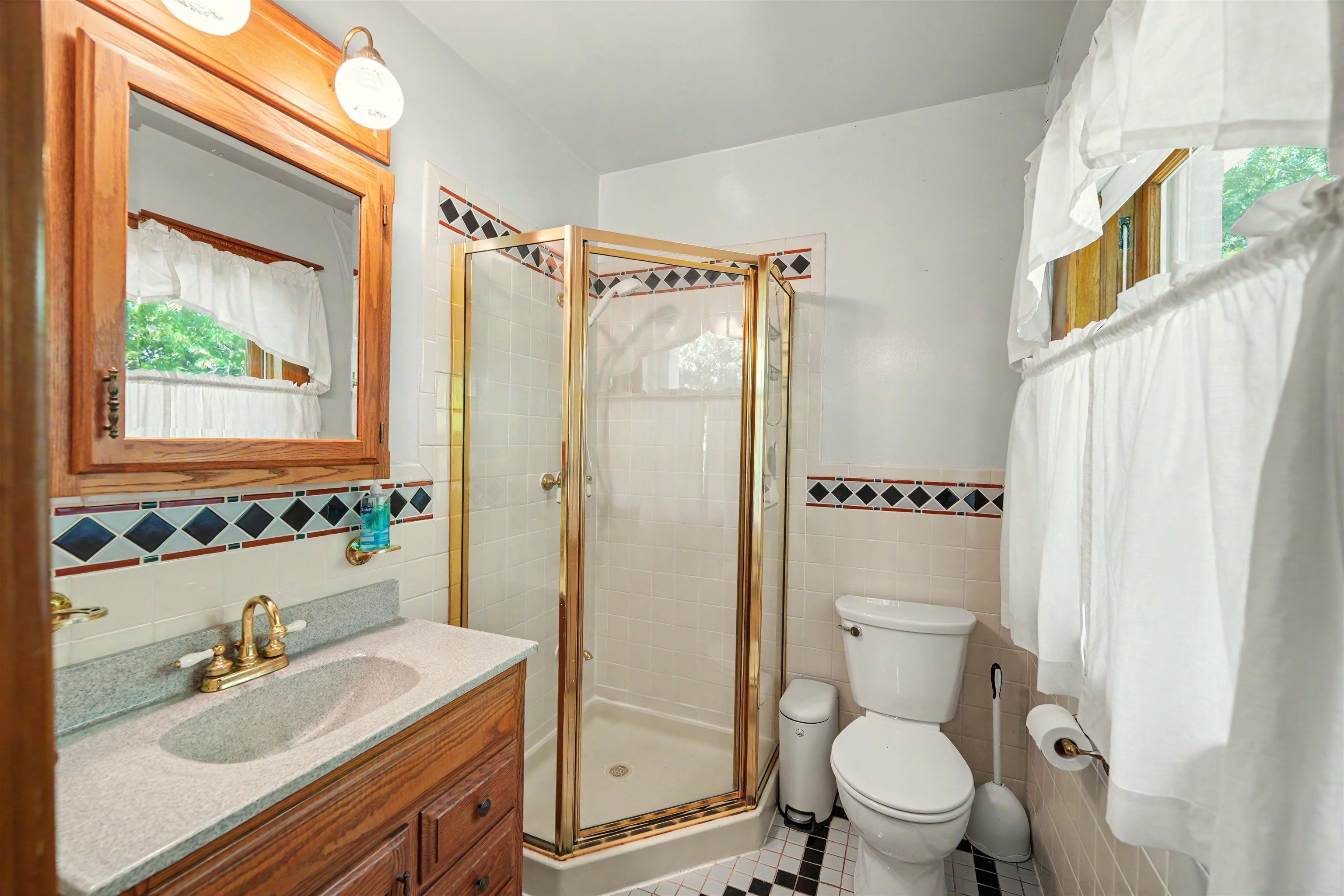 116 E Mill St. Property Photo 20