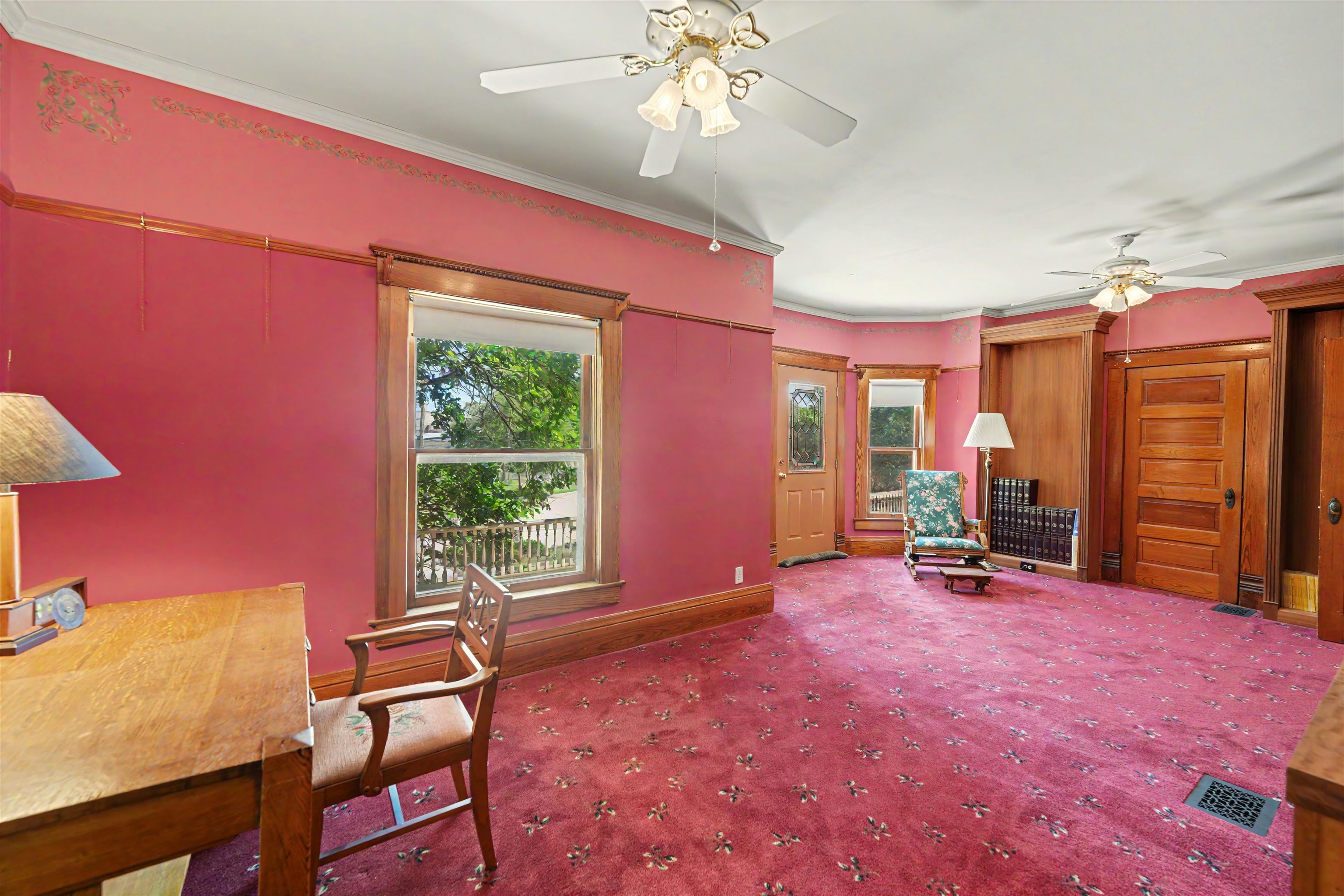 116 E Mill St. Property Photo 24