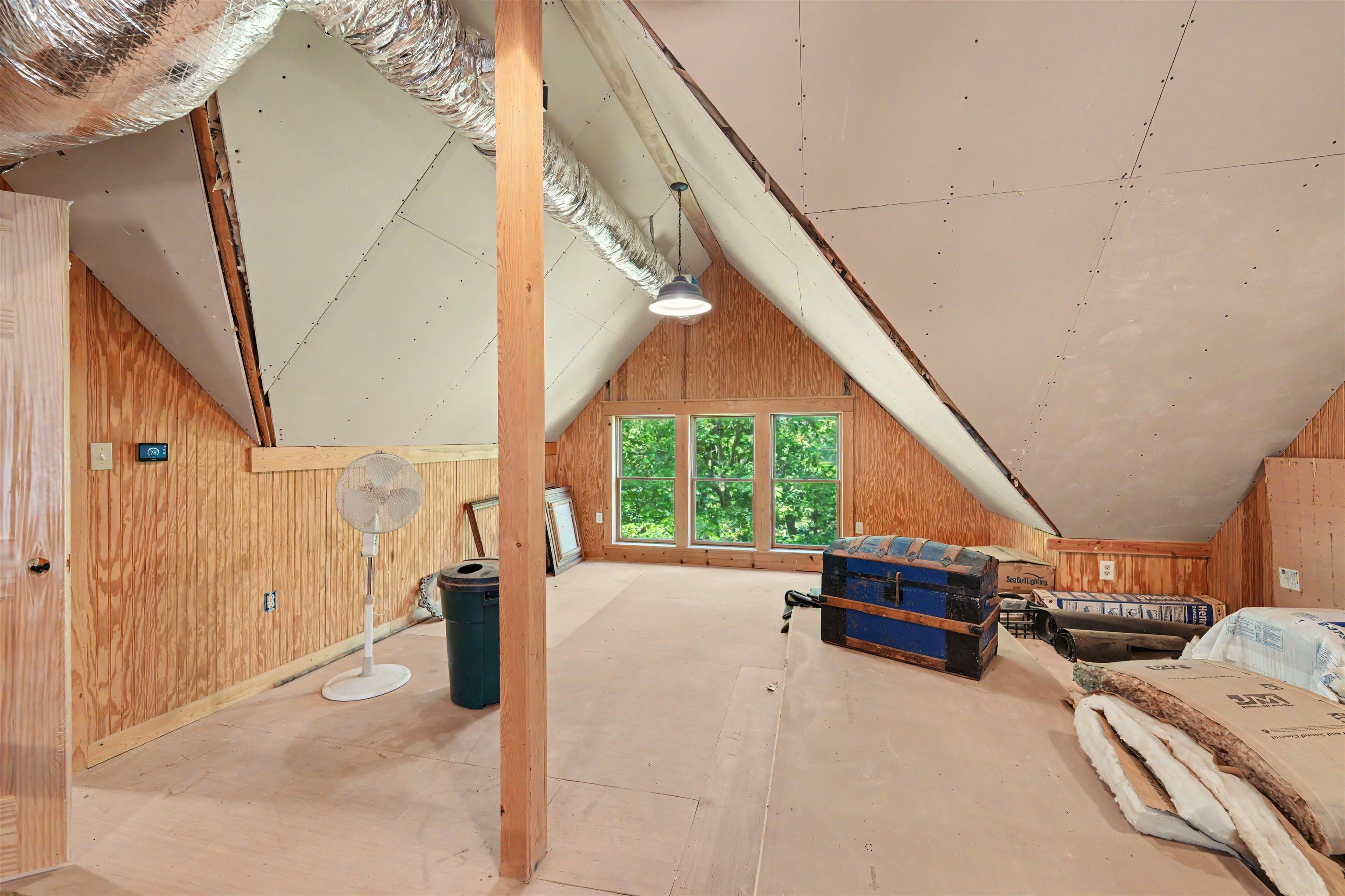 116 E Mill St. Property Photo 30
