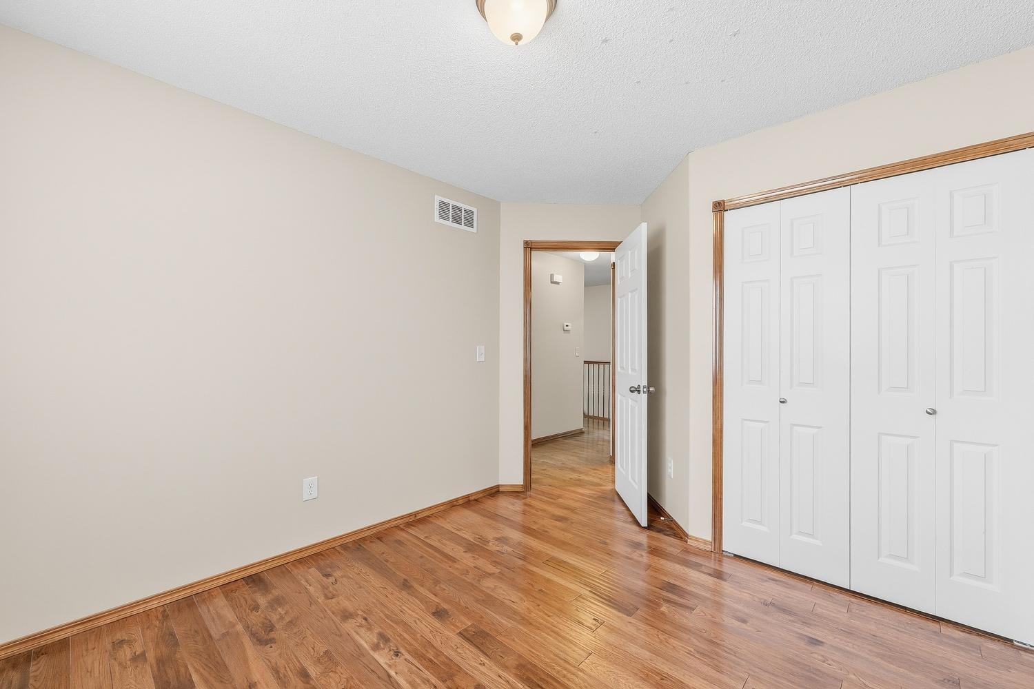 921 S Glenmoor Property Photo 21