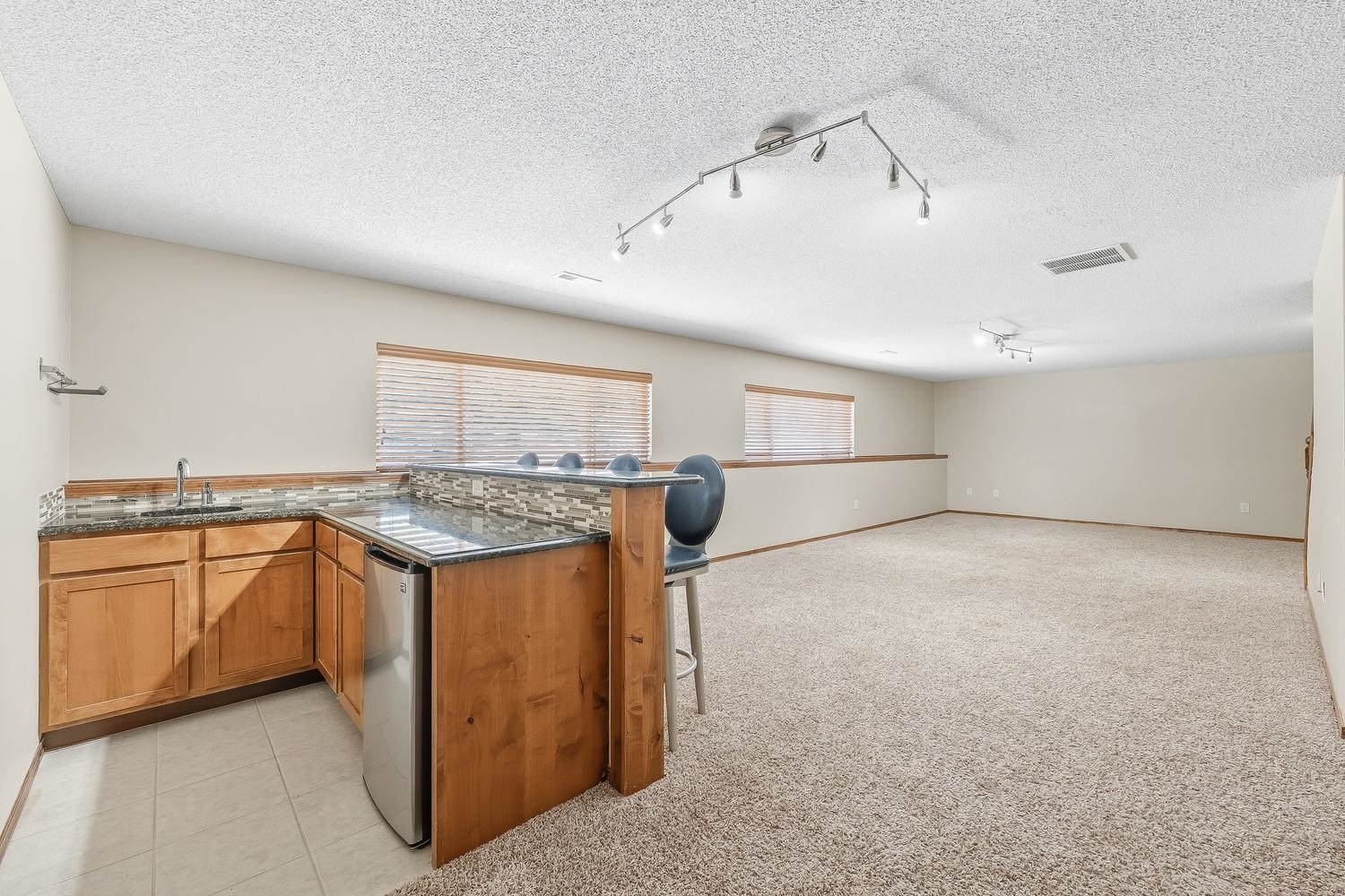 921 S Glenmoor Property Photo 25