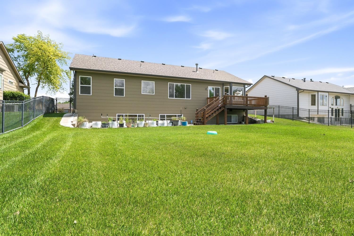921 S Glenmoor Property Photo 36