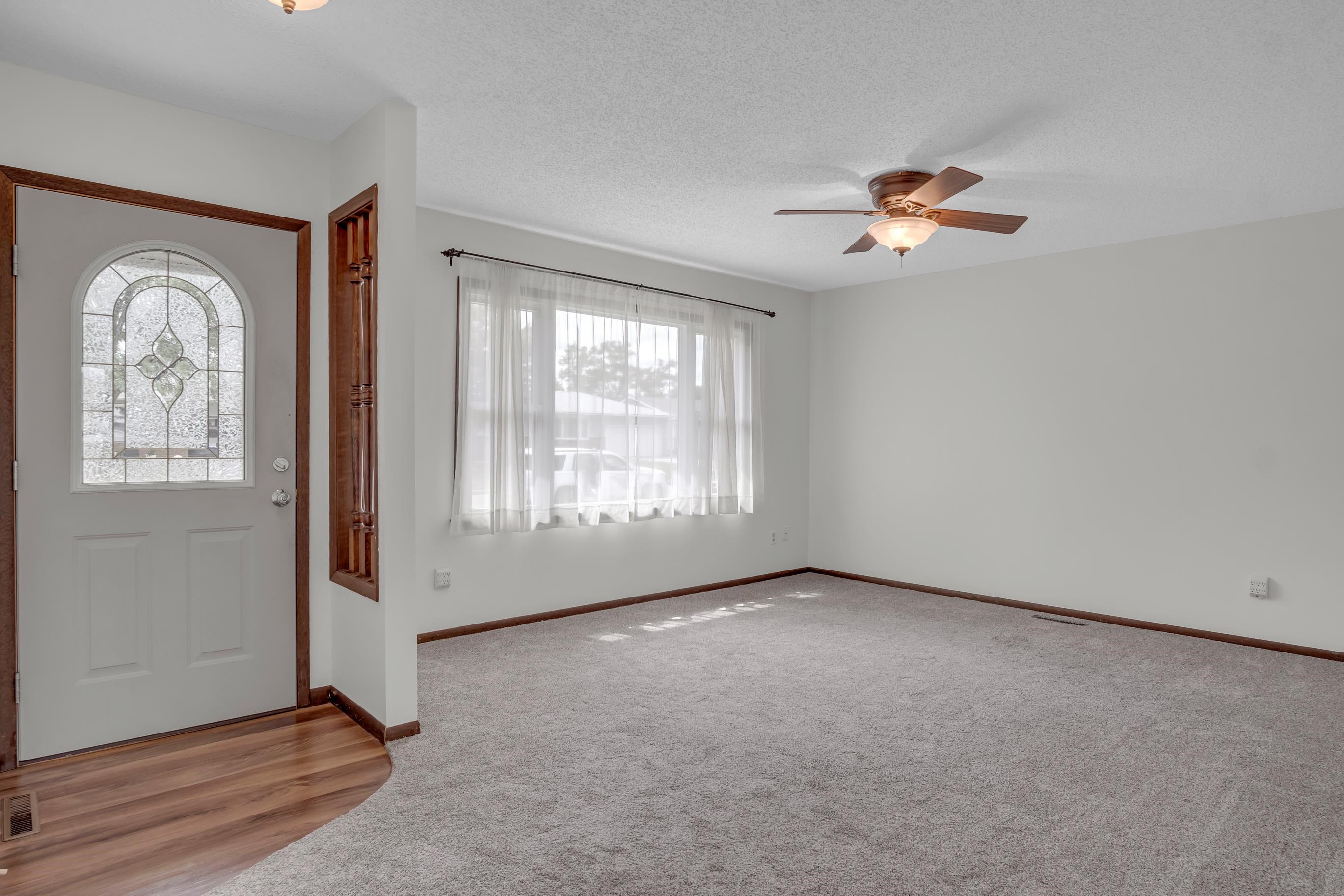 1604 Grandview Ct Property Photo 8