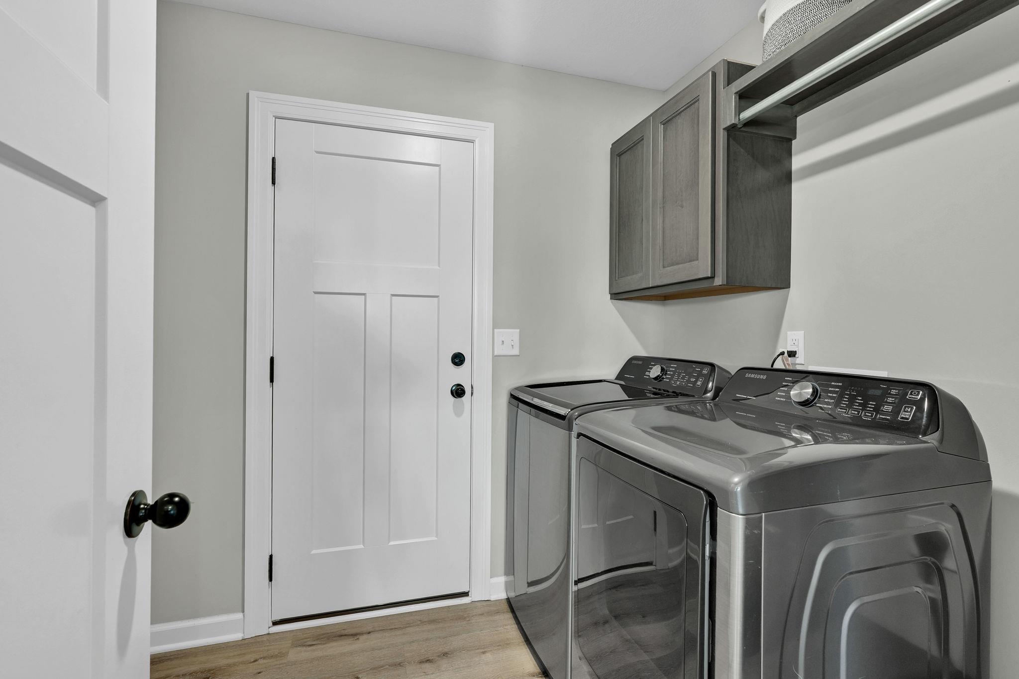 1744 N Kap St Property Photo 20