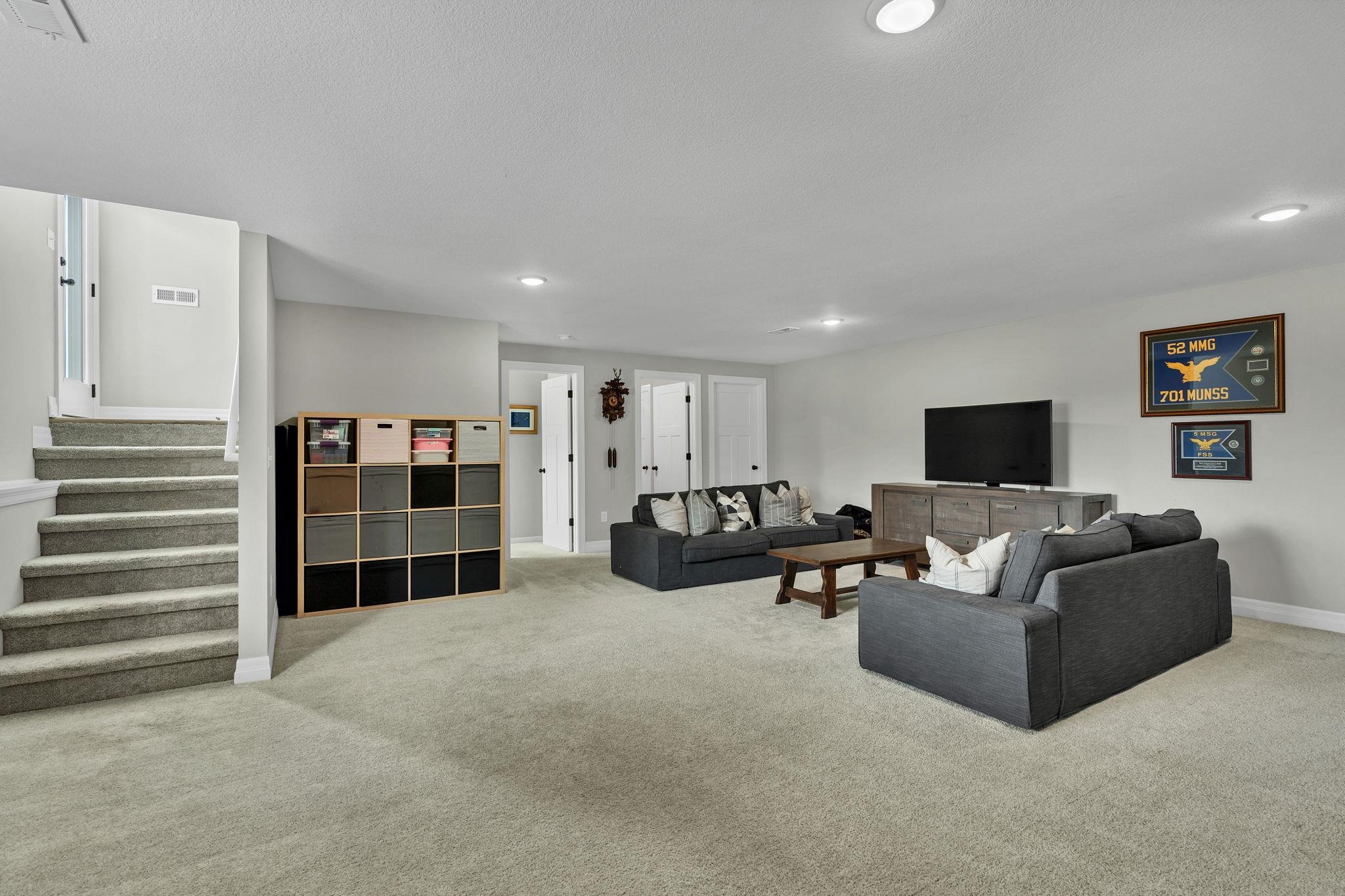 1744 N Kap St Property Photo 22