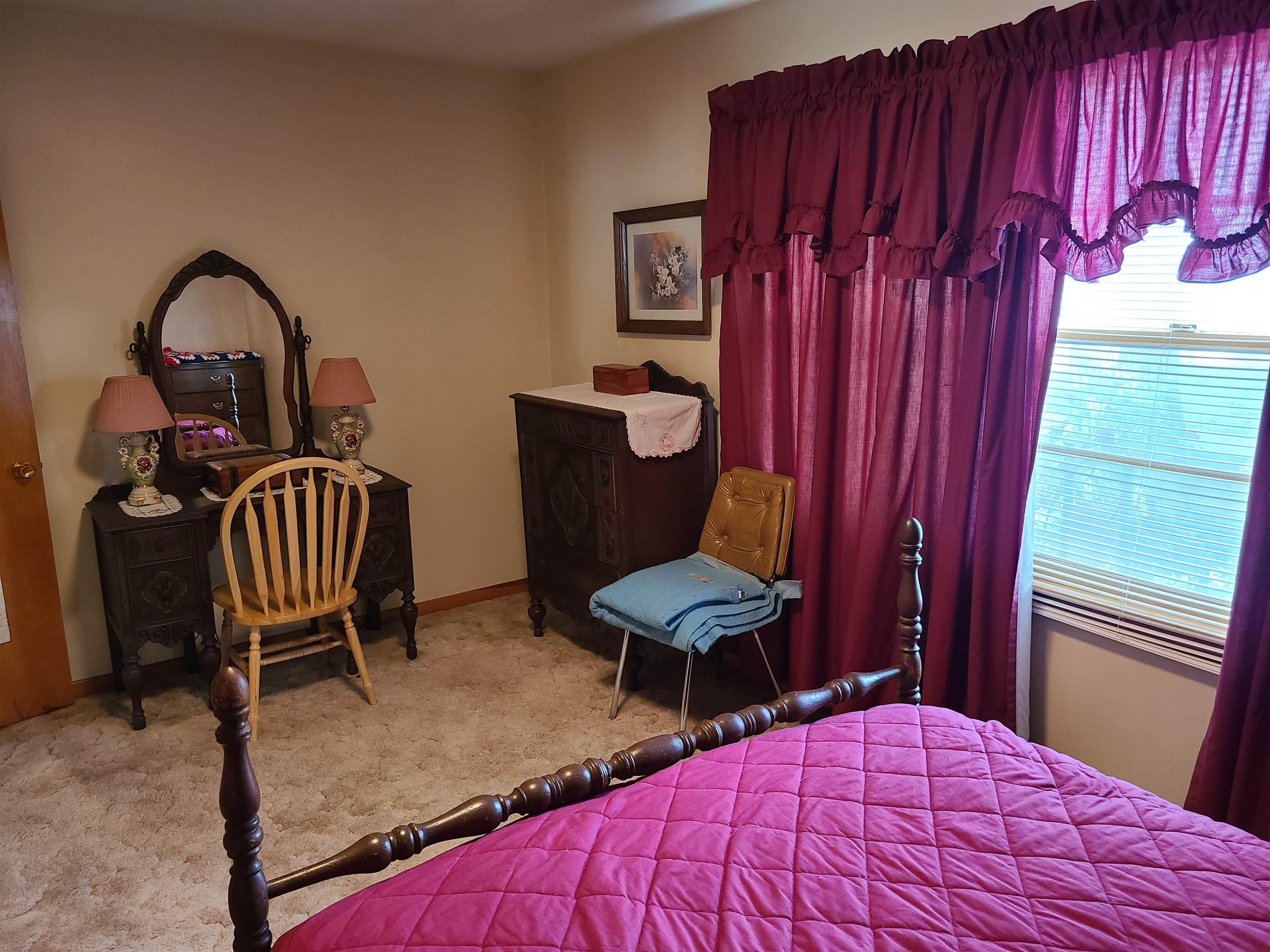 1720 Simpson Property Photo 14
