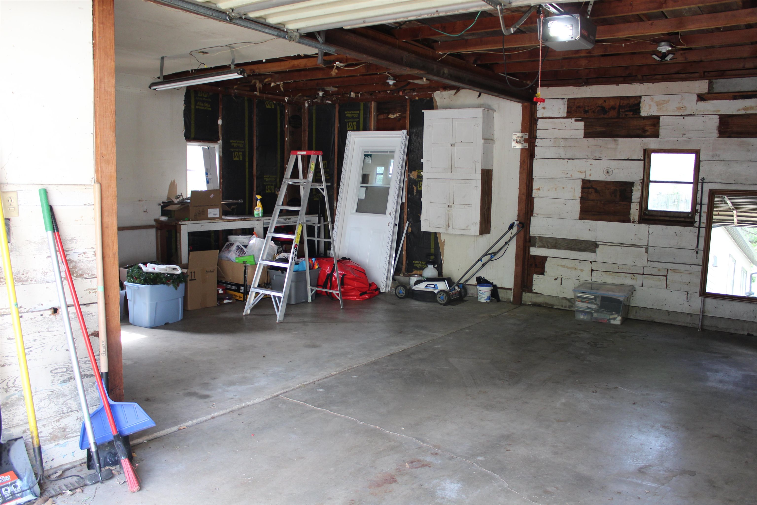 622 W Carr Ave Property Photo 25