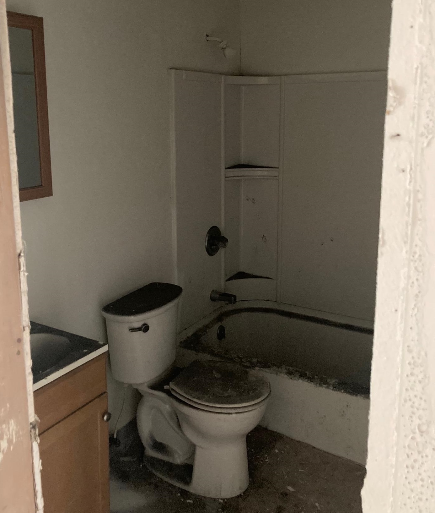 1608 E Delmar Property Photo 8