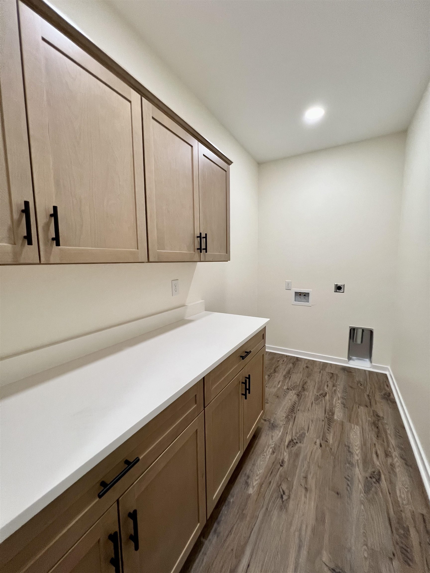208 Castle Pines Dr Property Photo 10