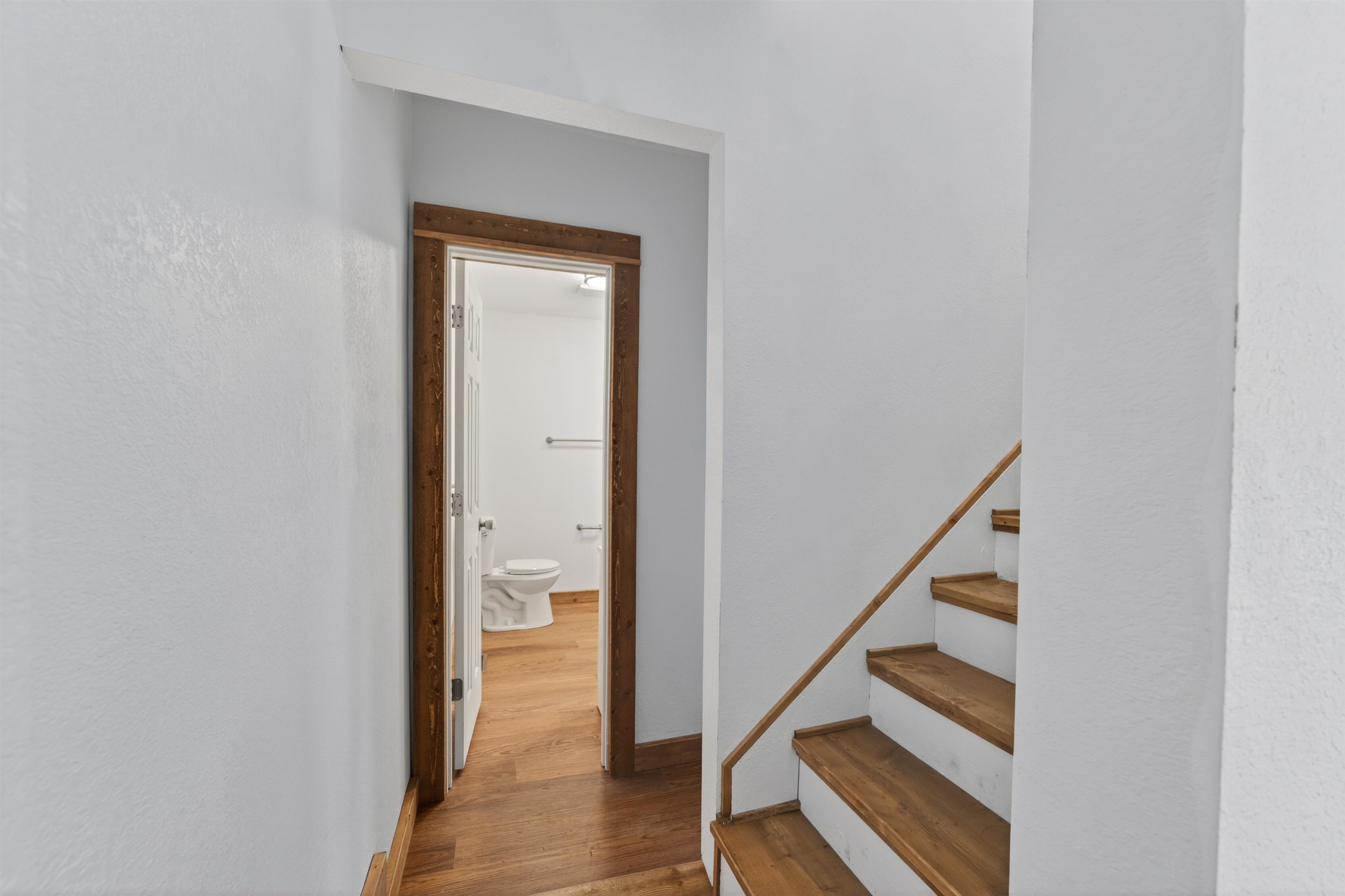 109 N Illinois Property Photo 10