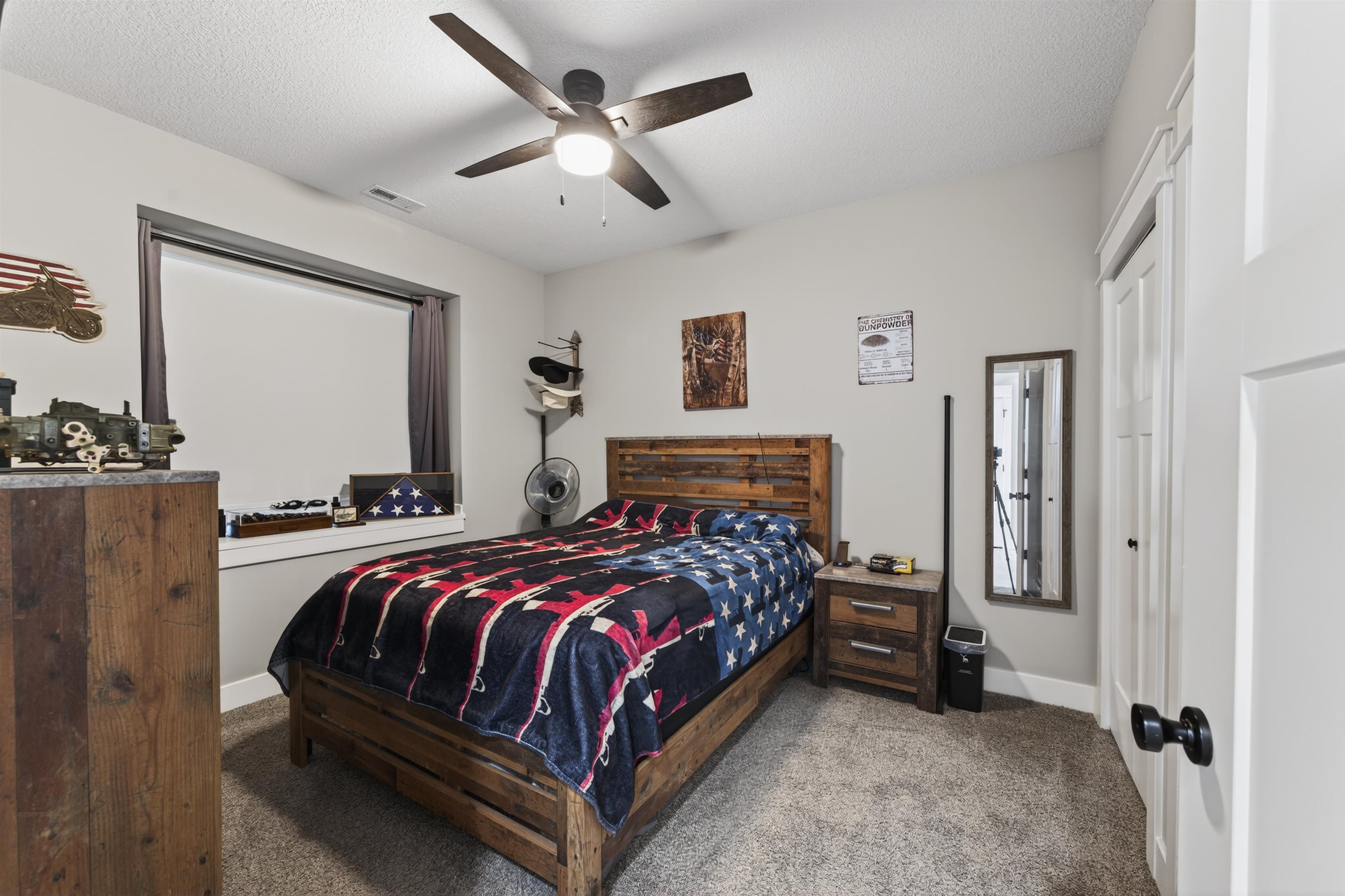 1265 E Park Glen Property Photo 19