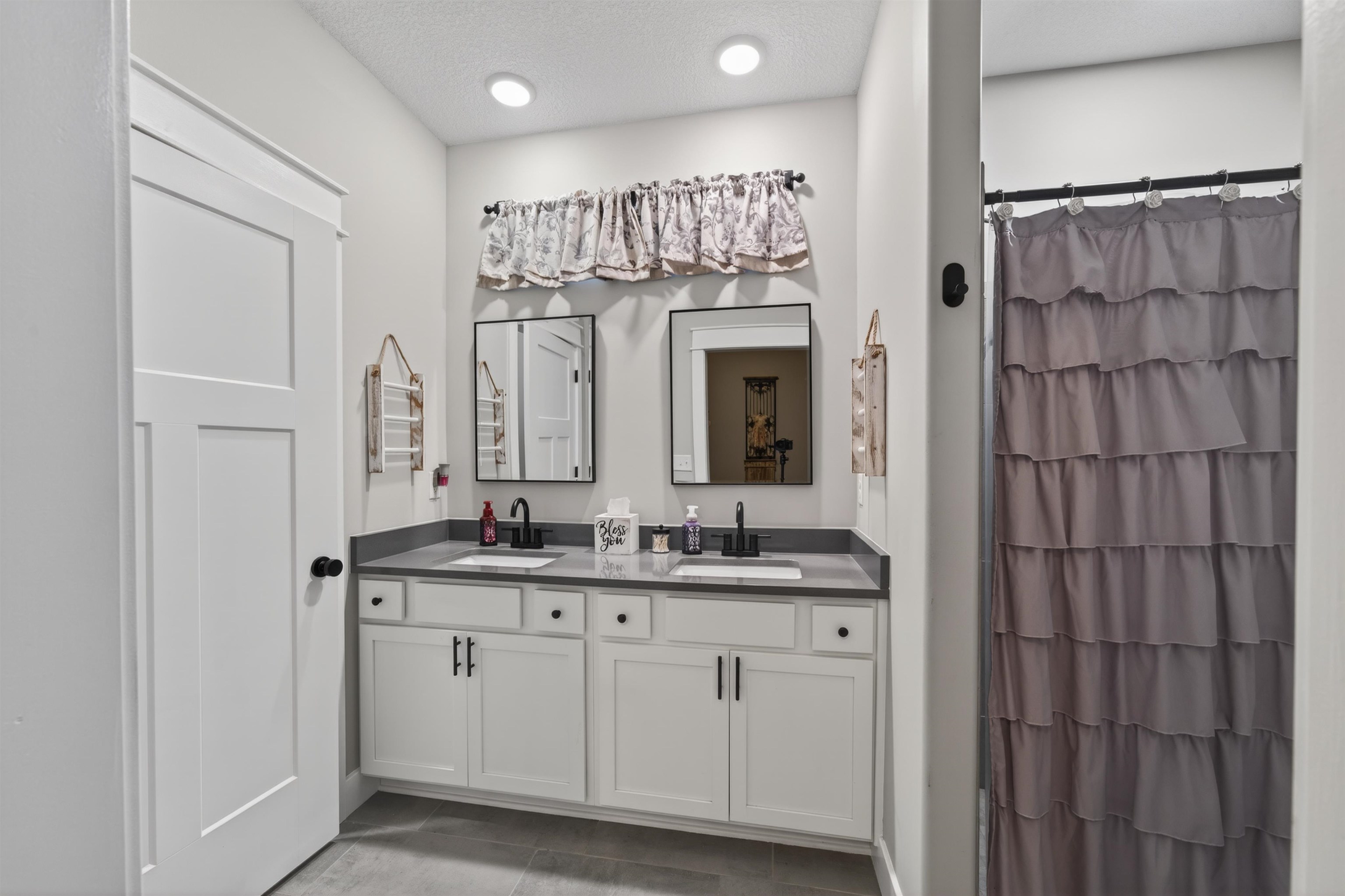 1265 E Park Glen Property Photo 23