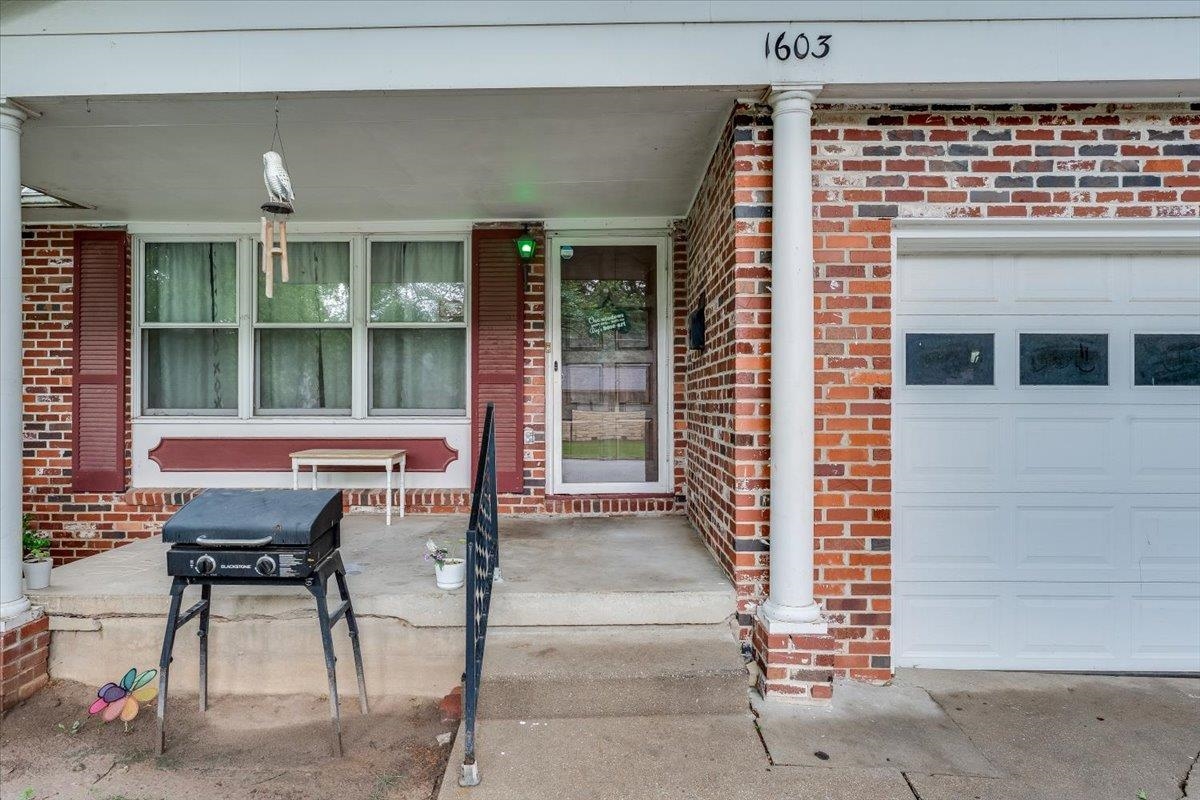 1603 Mound St. Property Photo 3