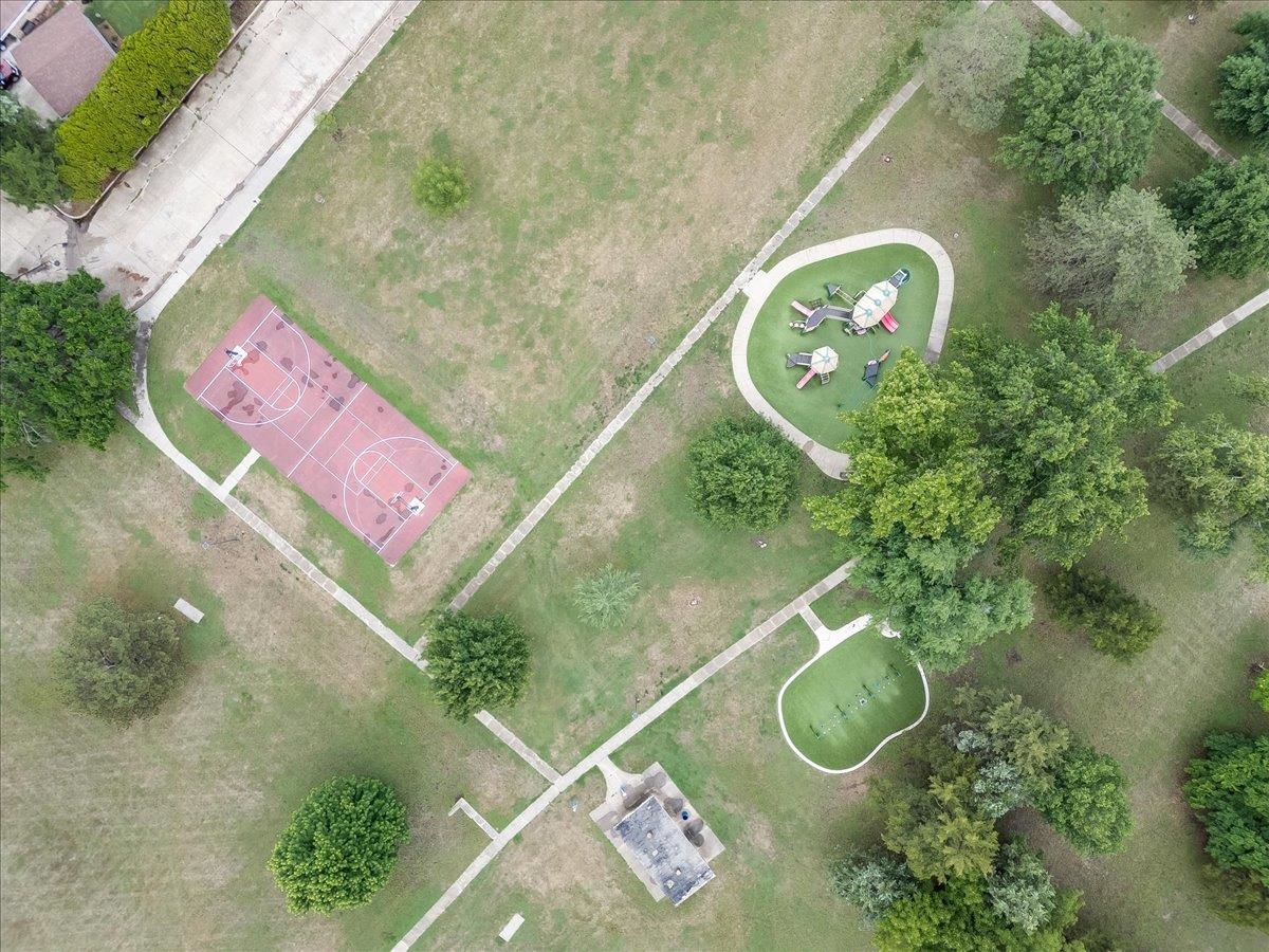 1603 Mound St. Property Photo 33