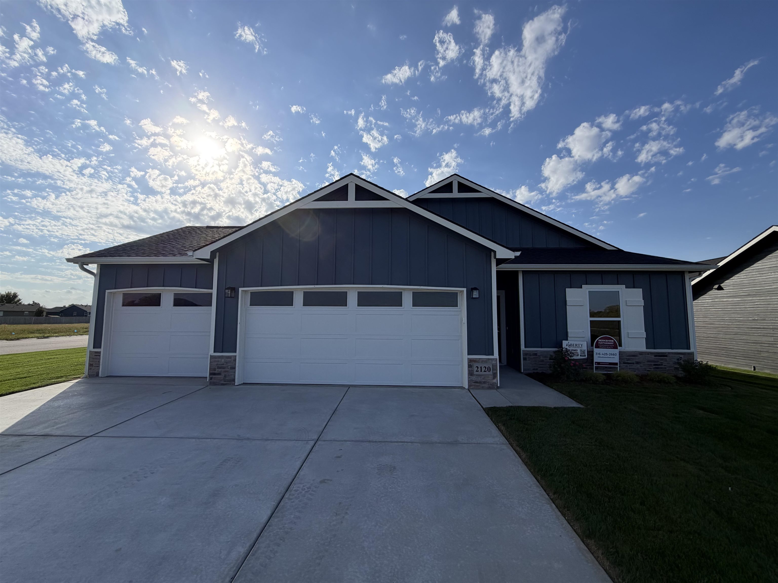 2120 S Colt Pl Property Photo 1